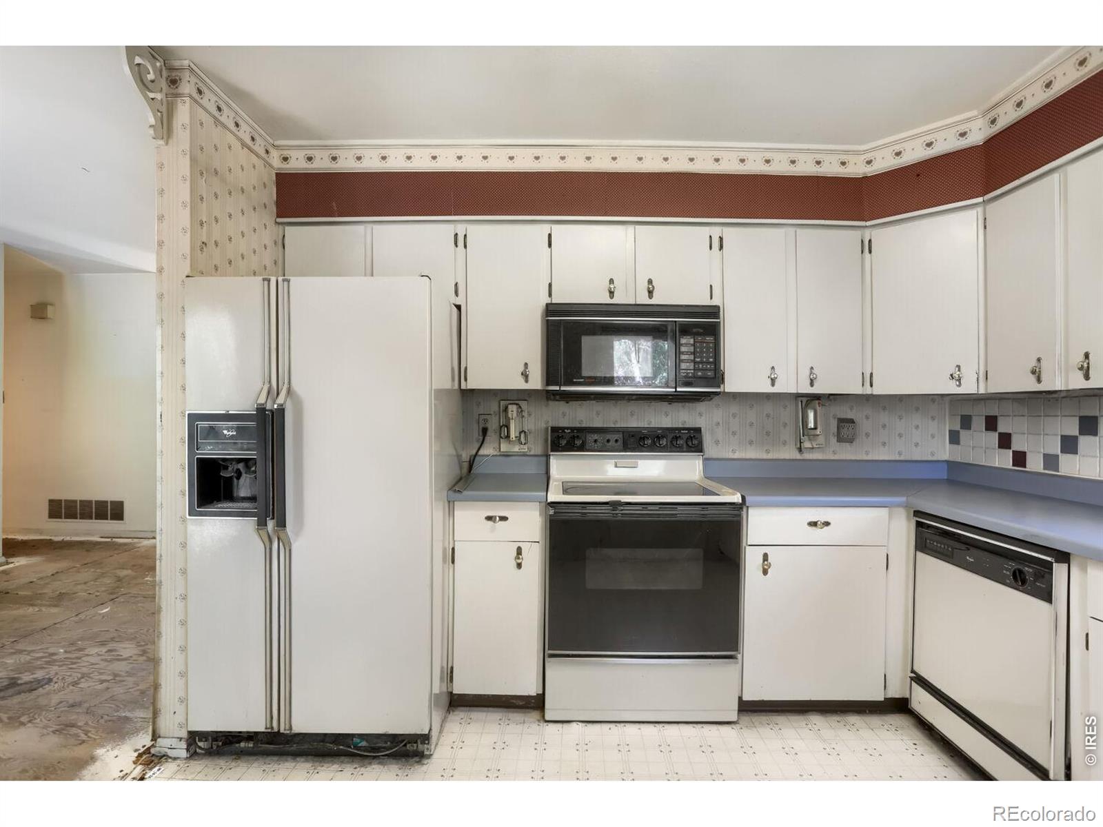 MLS Image #13 for 12597 w maryland place,lakewood, Colorado