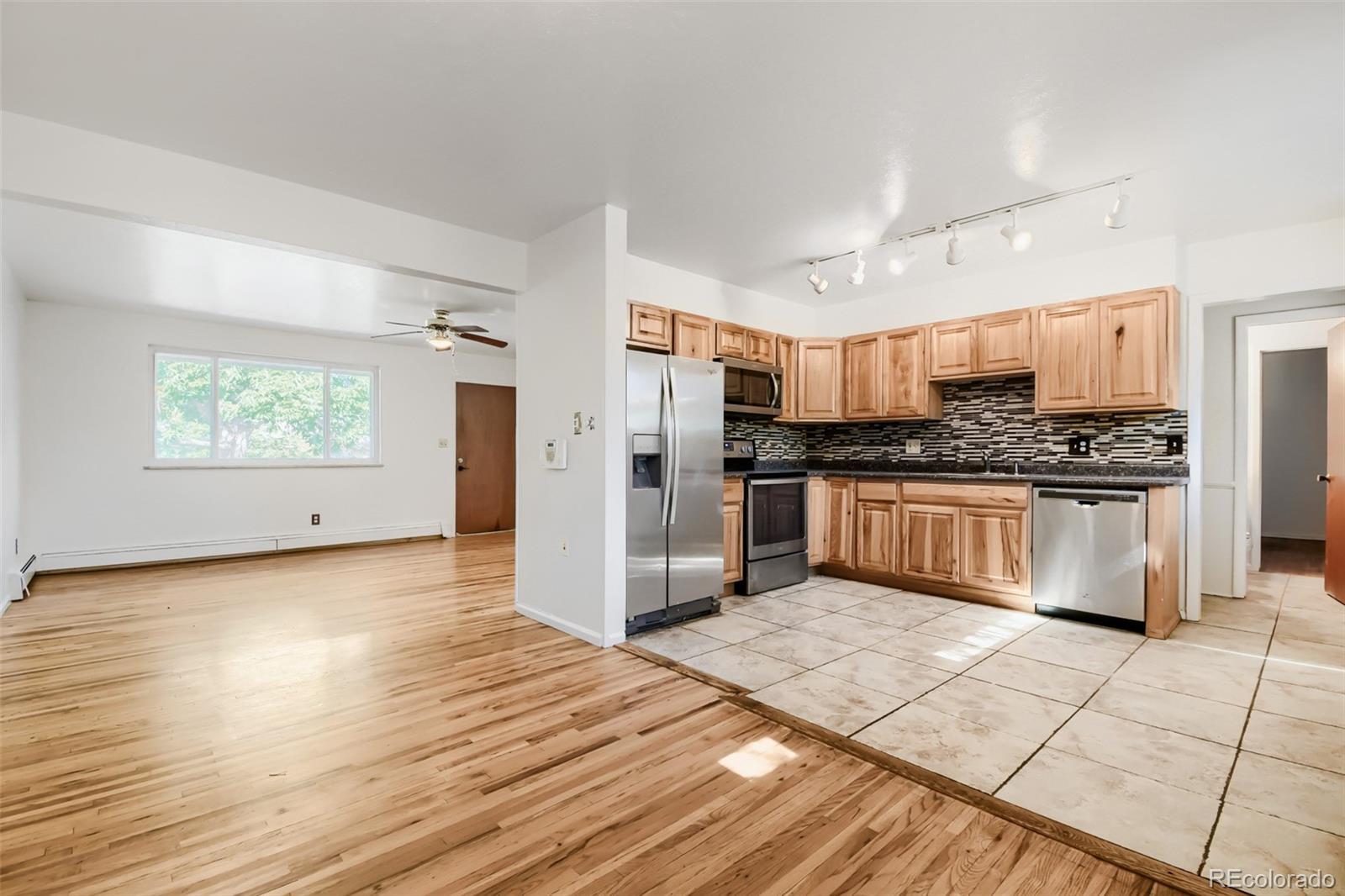 MLS Image #6 for 422 s uvalda street,aurora, Colorado