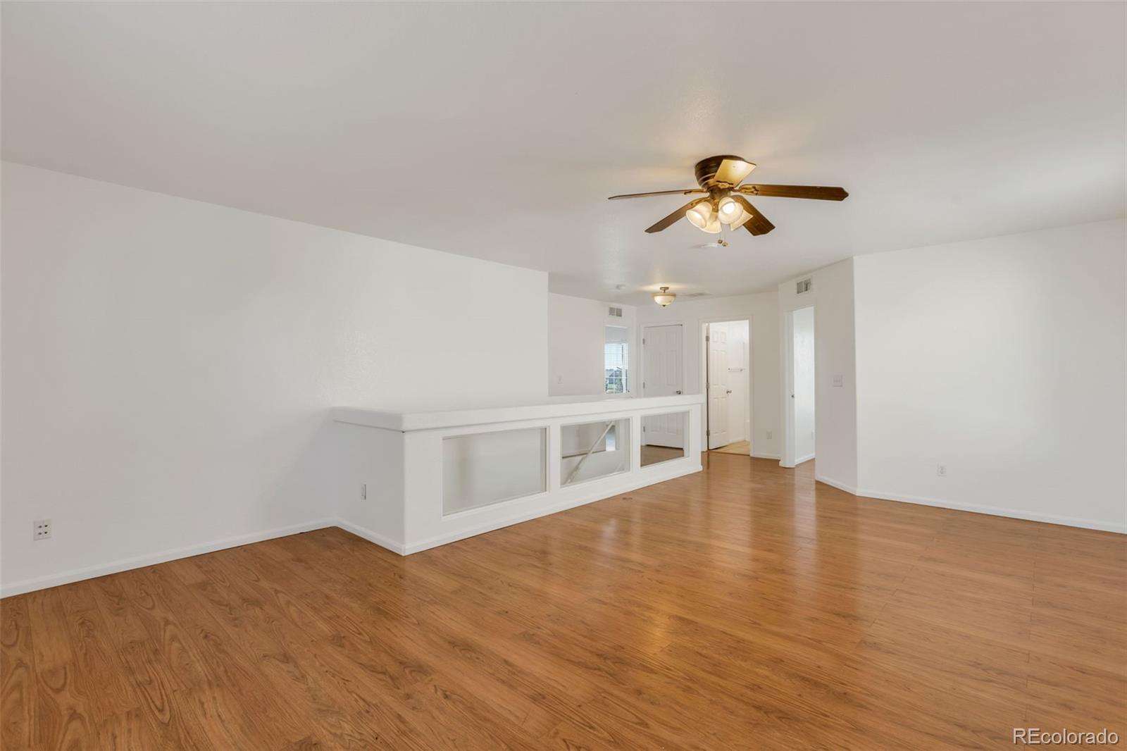 MLS Image #11 for 20410 e 55th place,denver, Colorado