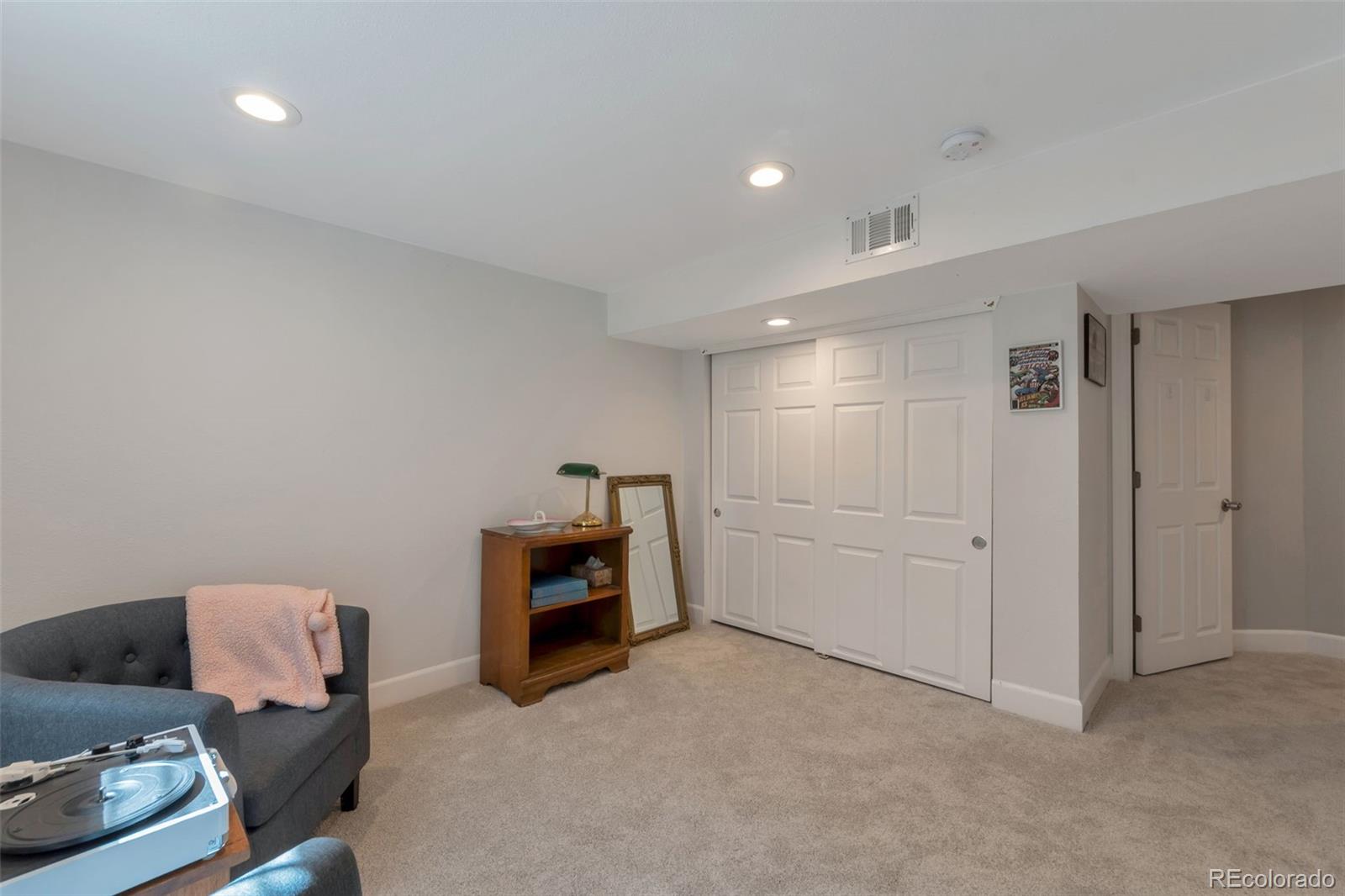 MLS Image #22 for 3117 s monaco circle,denver, Colorado