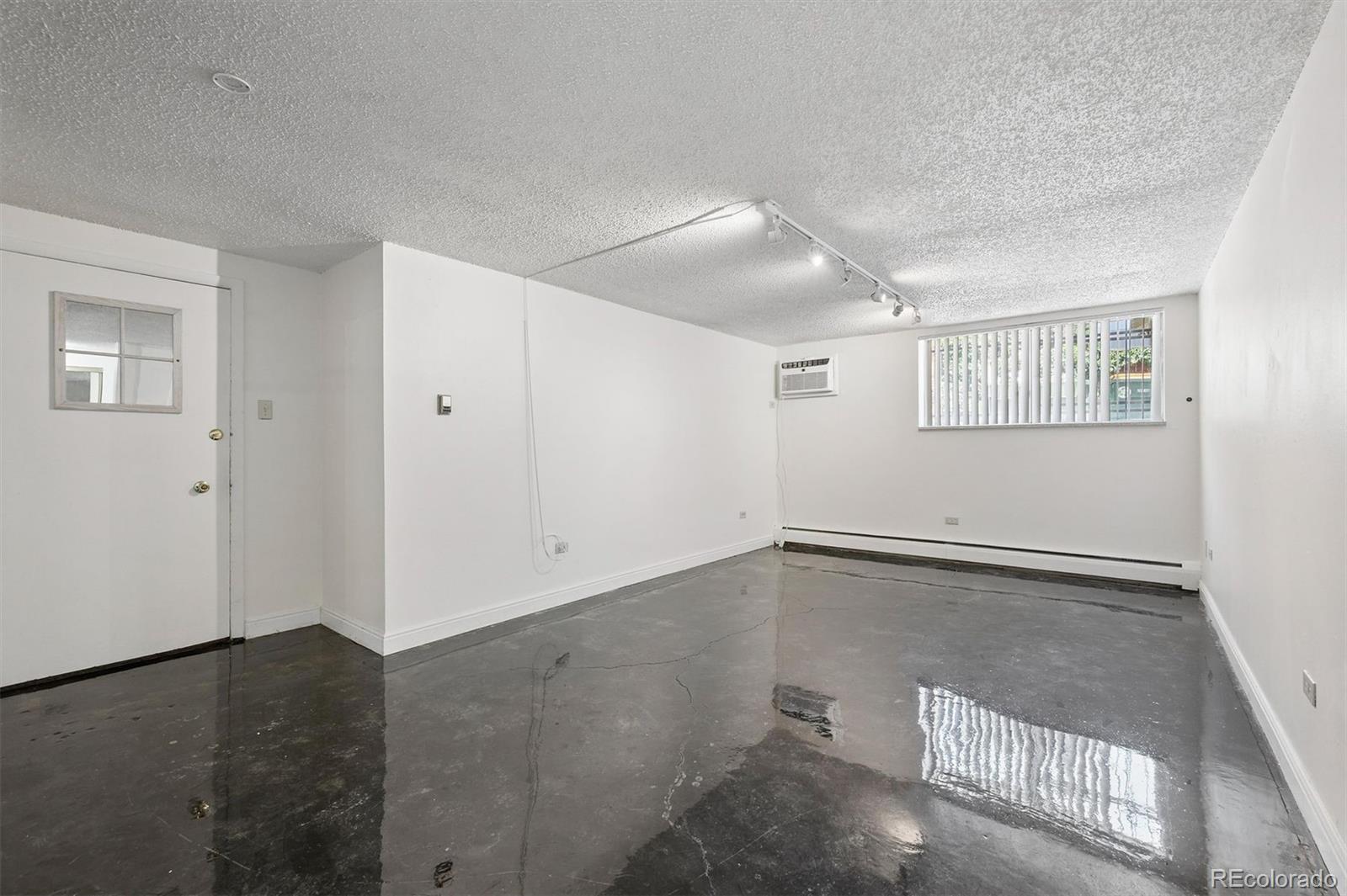 MLS Image #10 for 1050 n lafayette street 108,denver, Colorado