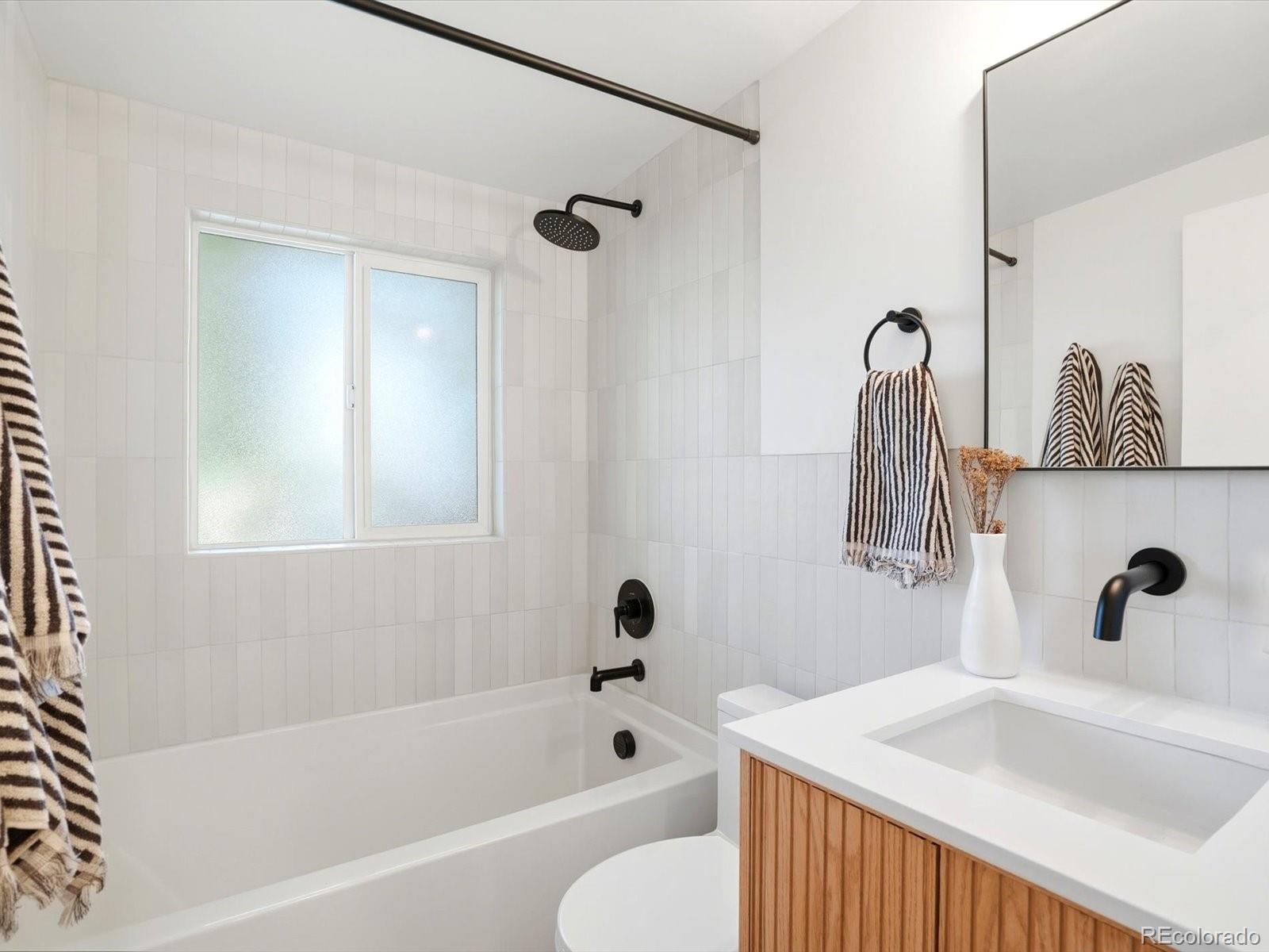 MLS Image #25 for 1420 s cherry street,denver, Colorado