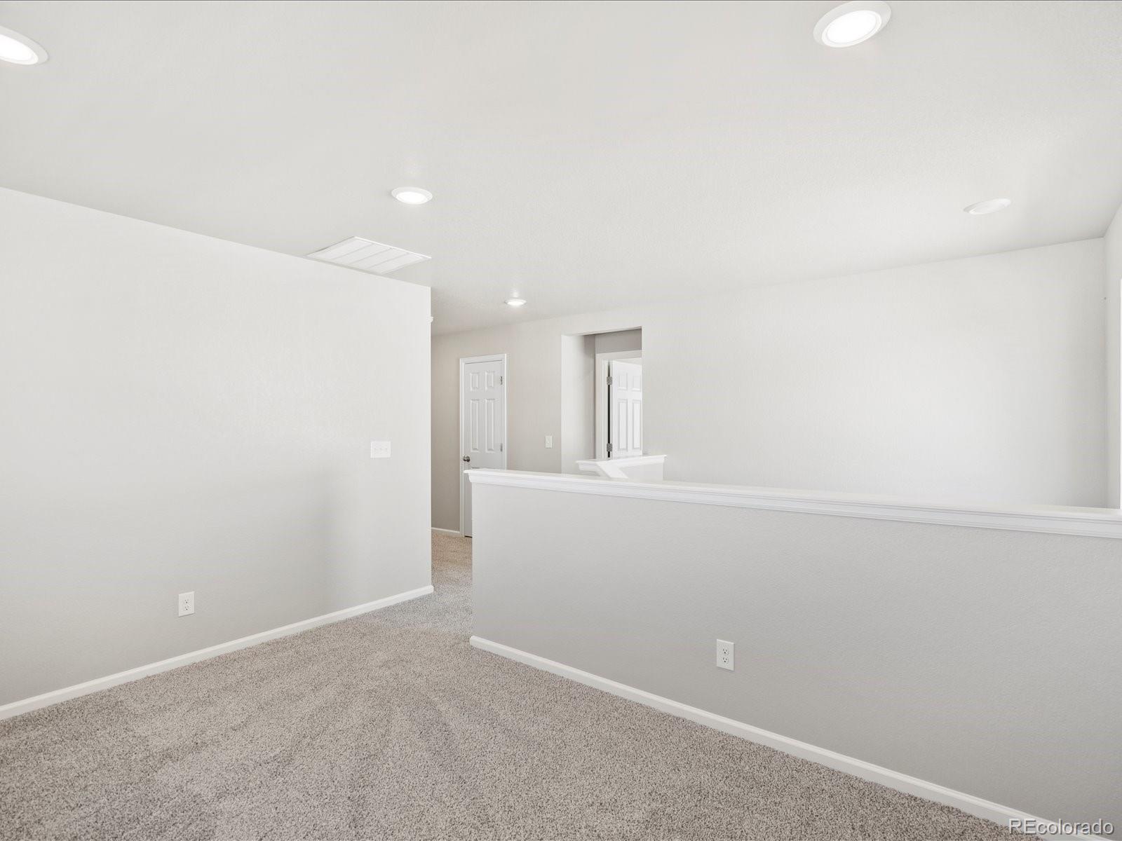 MLS Image #10 for 17617  e. 89th way,commerce city, Colorado
