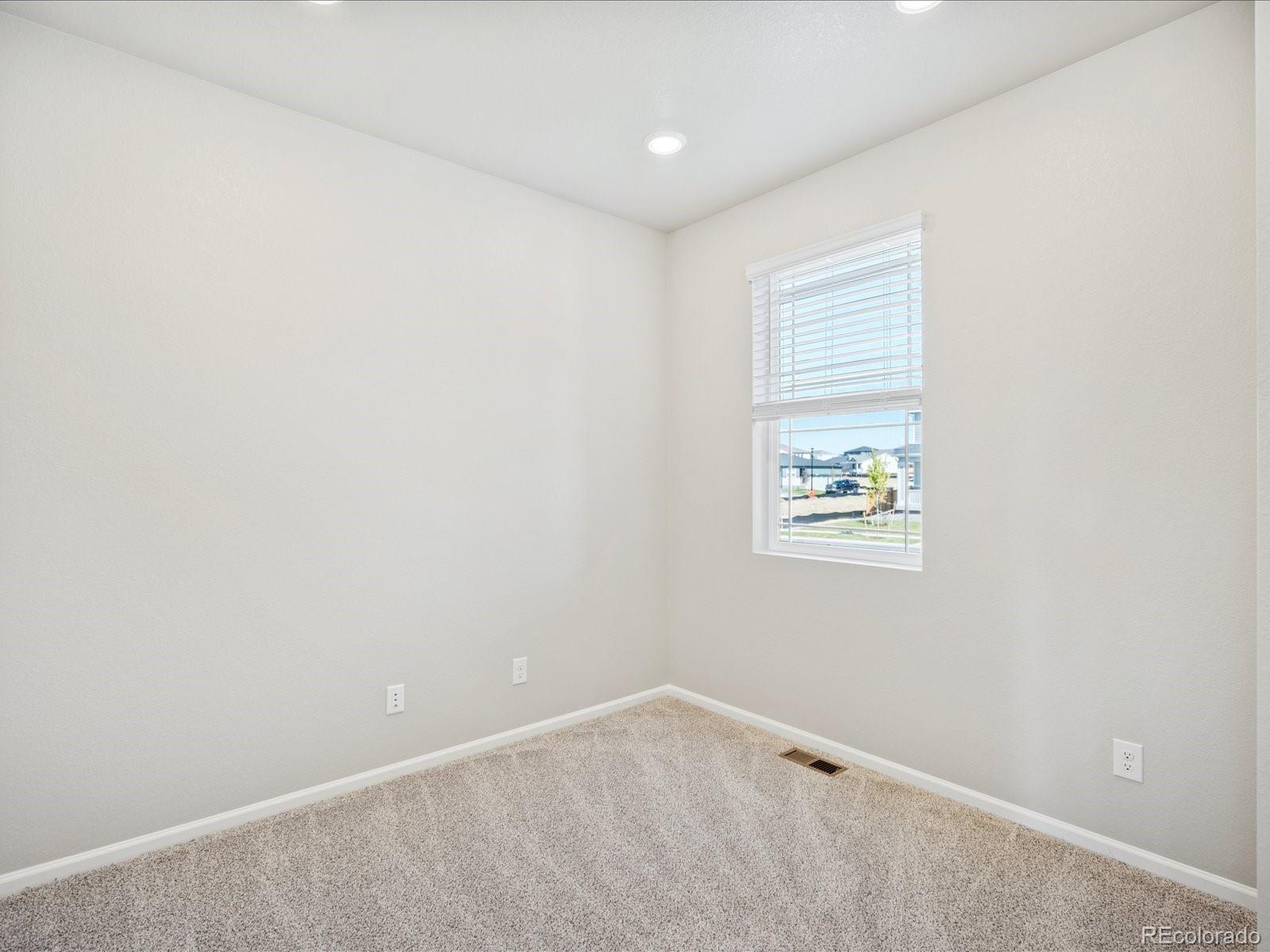 MLS Image #2 for 17617  e. 89th way,commerce city, Colorado