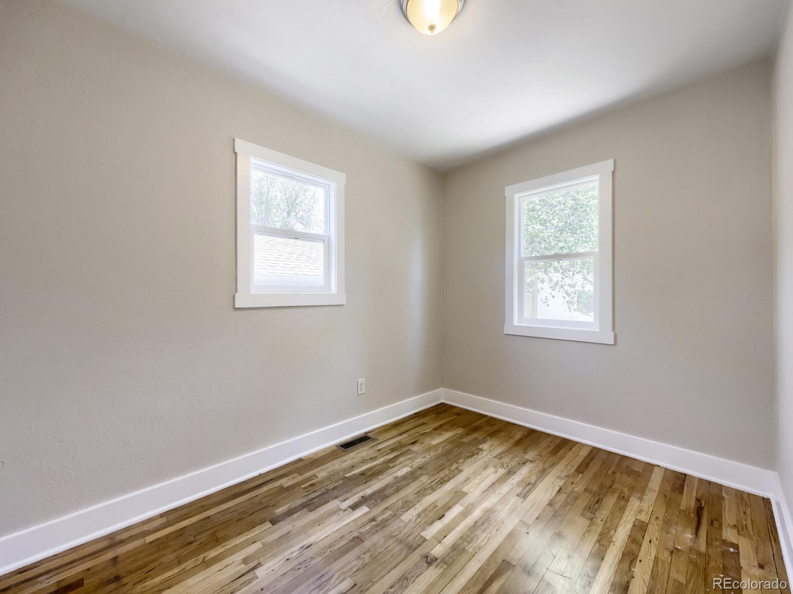 MLS Image #7 for 1336  iola street,aurora, Colorado