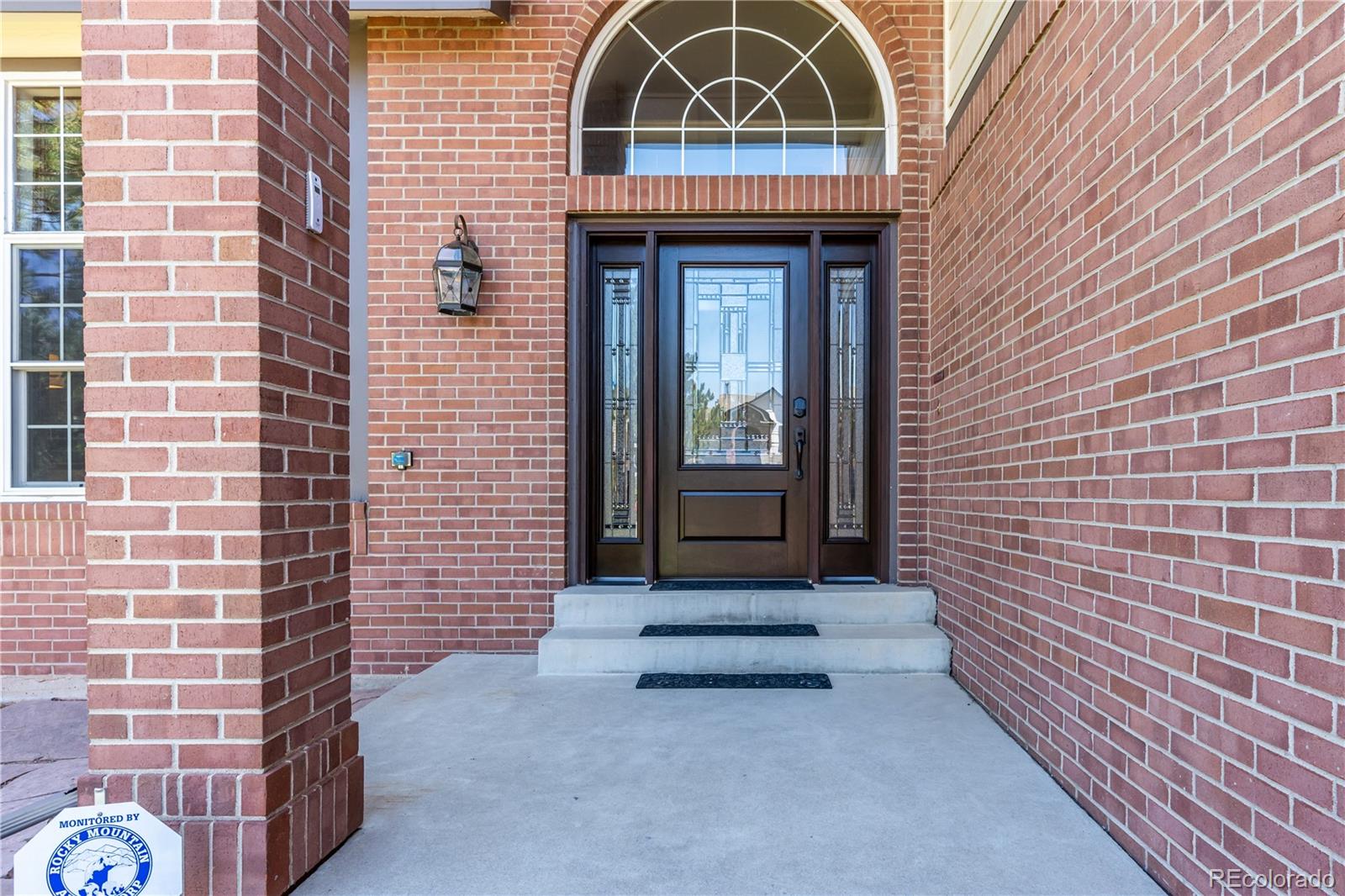 MLS Image #3 for 2366  wynterbrook drive,littleton, Colorado
