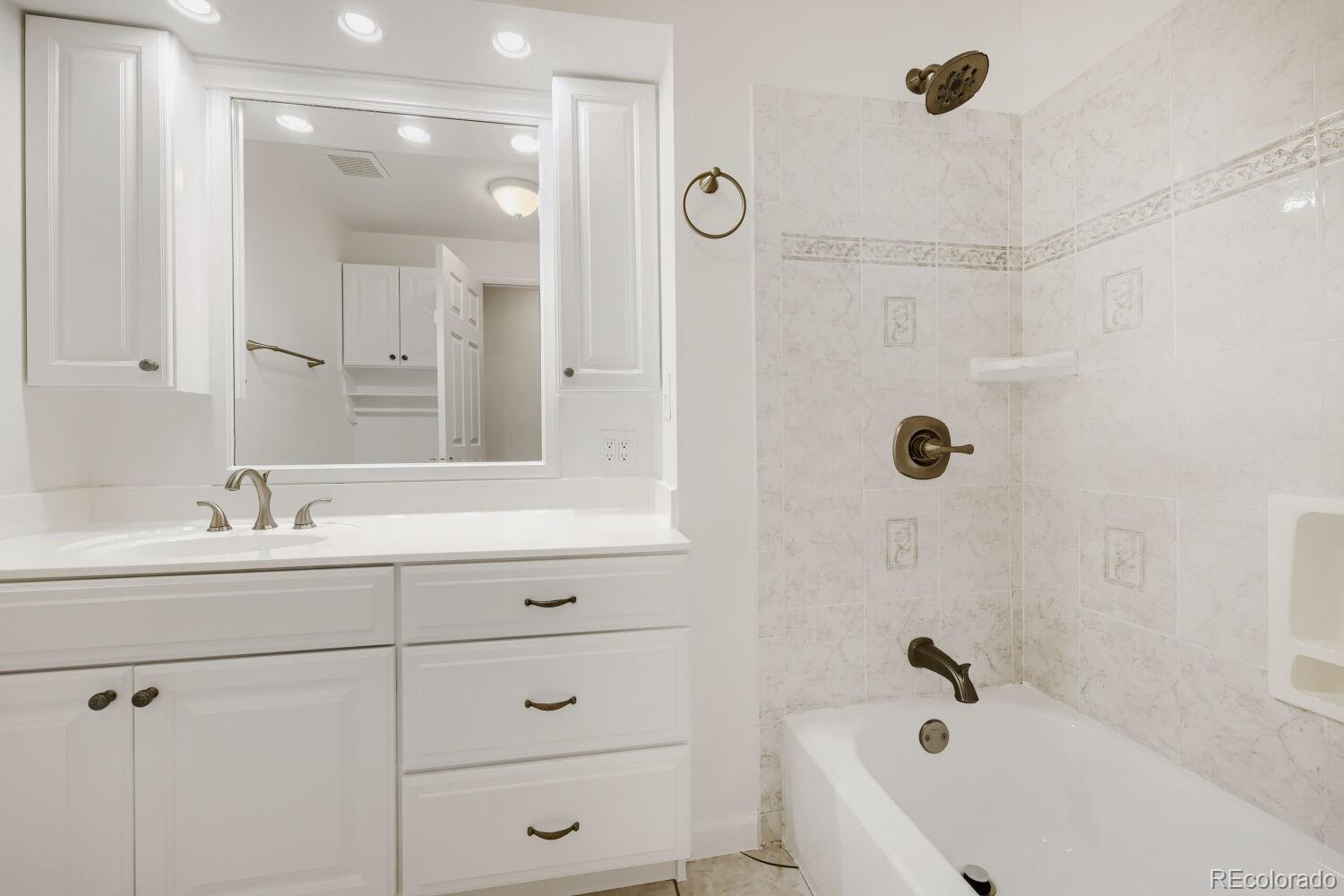 MLS Image #19 for 10200  zenobia circle,westminster, Colorado