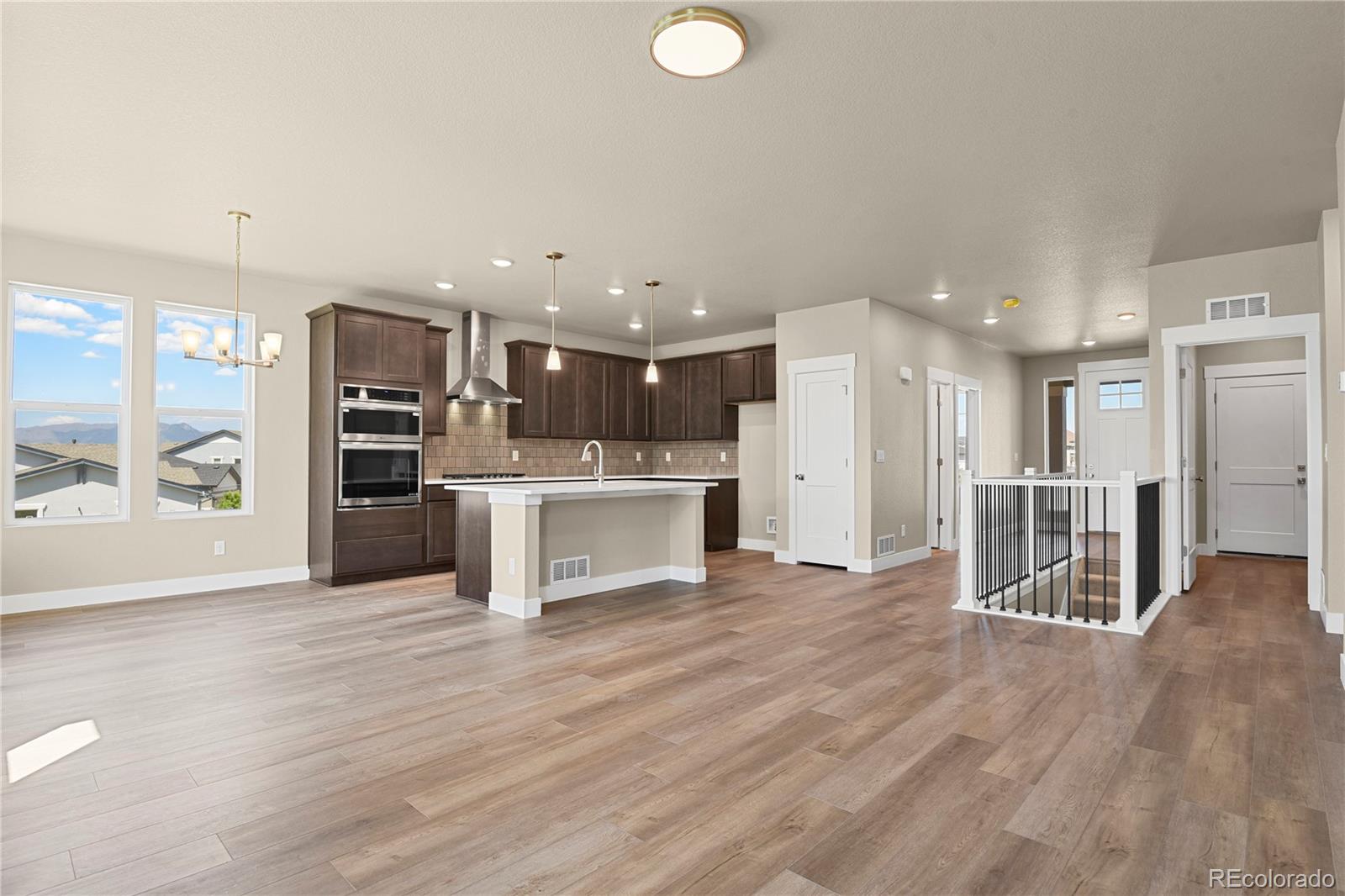 MLS Image #10 for 10107  lake arbor lane,colorado springs, Colorado