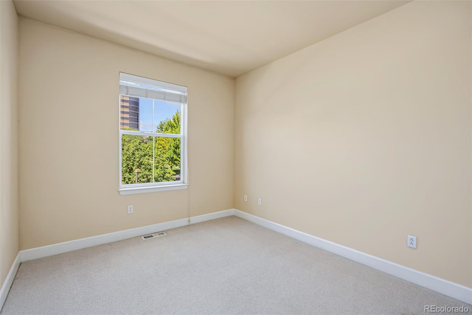 MLS Image #18 for 5448  dtc parkway,greenwood village, Colorado