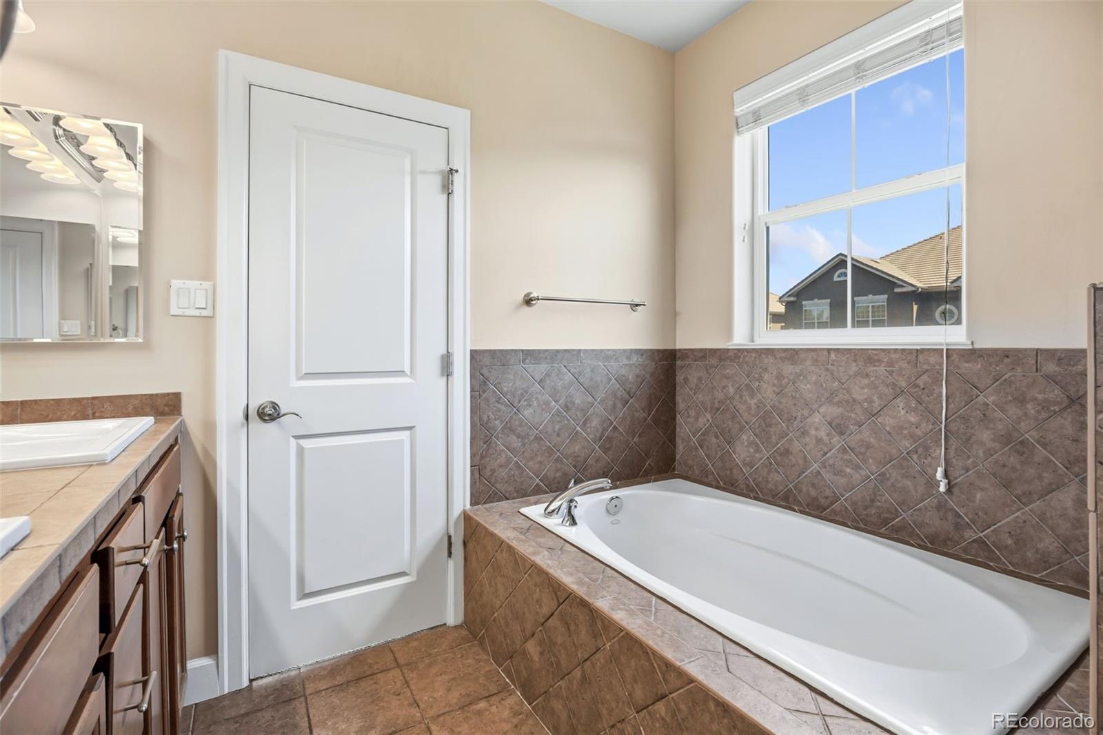 MLS Image #24 for 5448  dtc parkway,greenwood village, Colorado