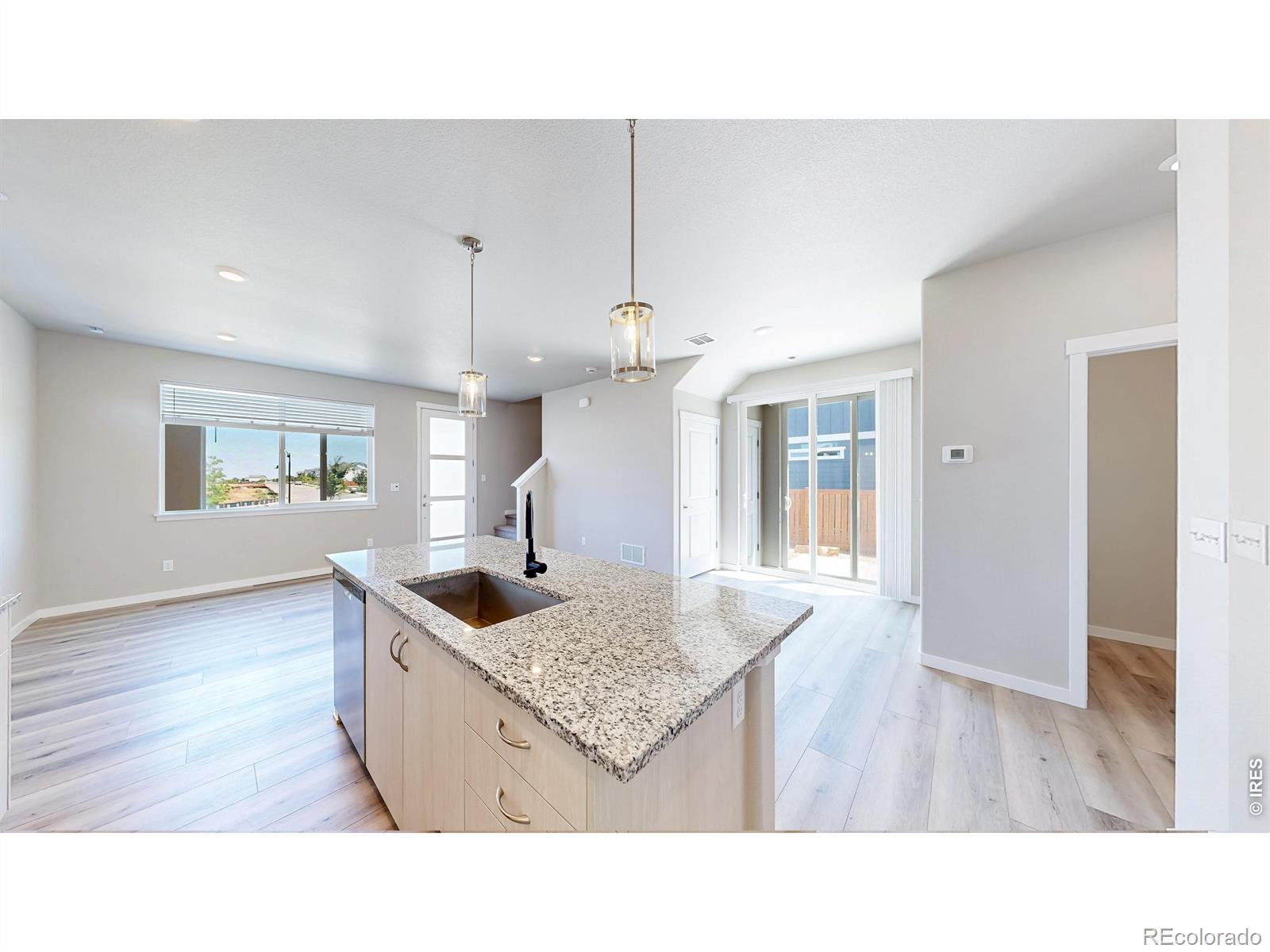 MLS Image #15 for 309  pyramid peak street,berthoud, Colorado