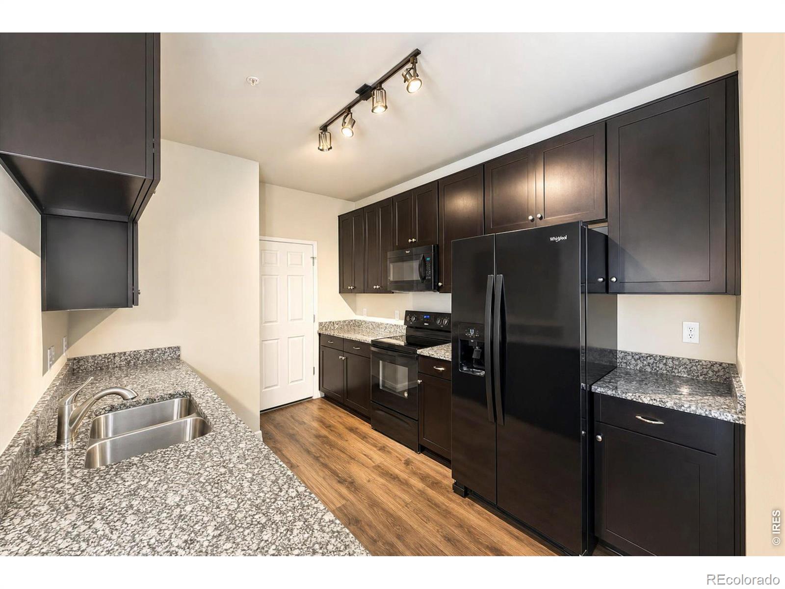 MLS Image #16 for 804  summer hawk drive,longmont, Colorado