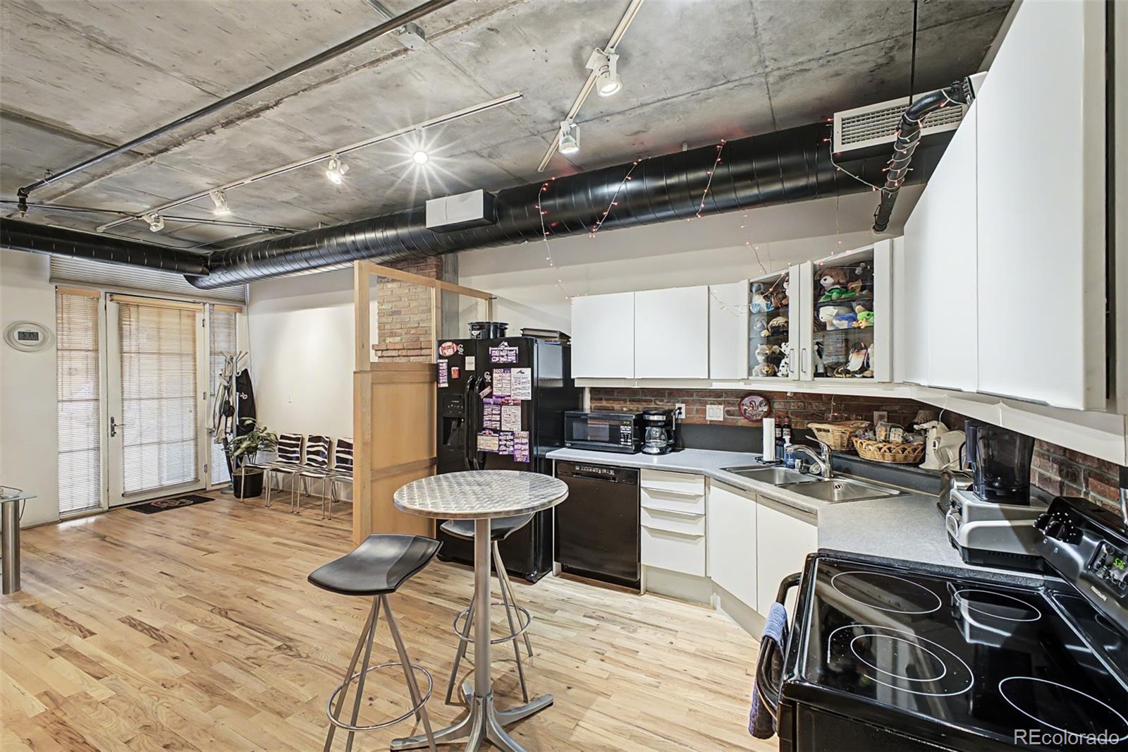 MLS Image #8 for 1499  blake street,denver, Colorado