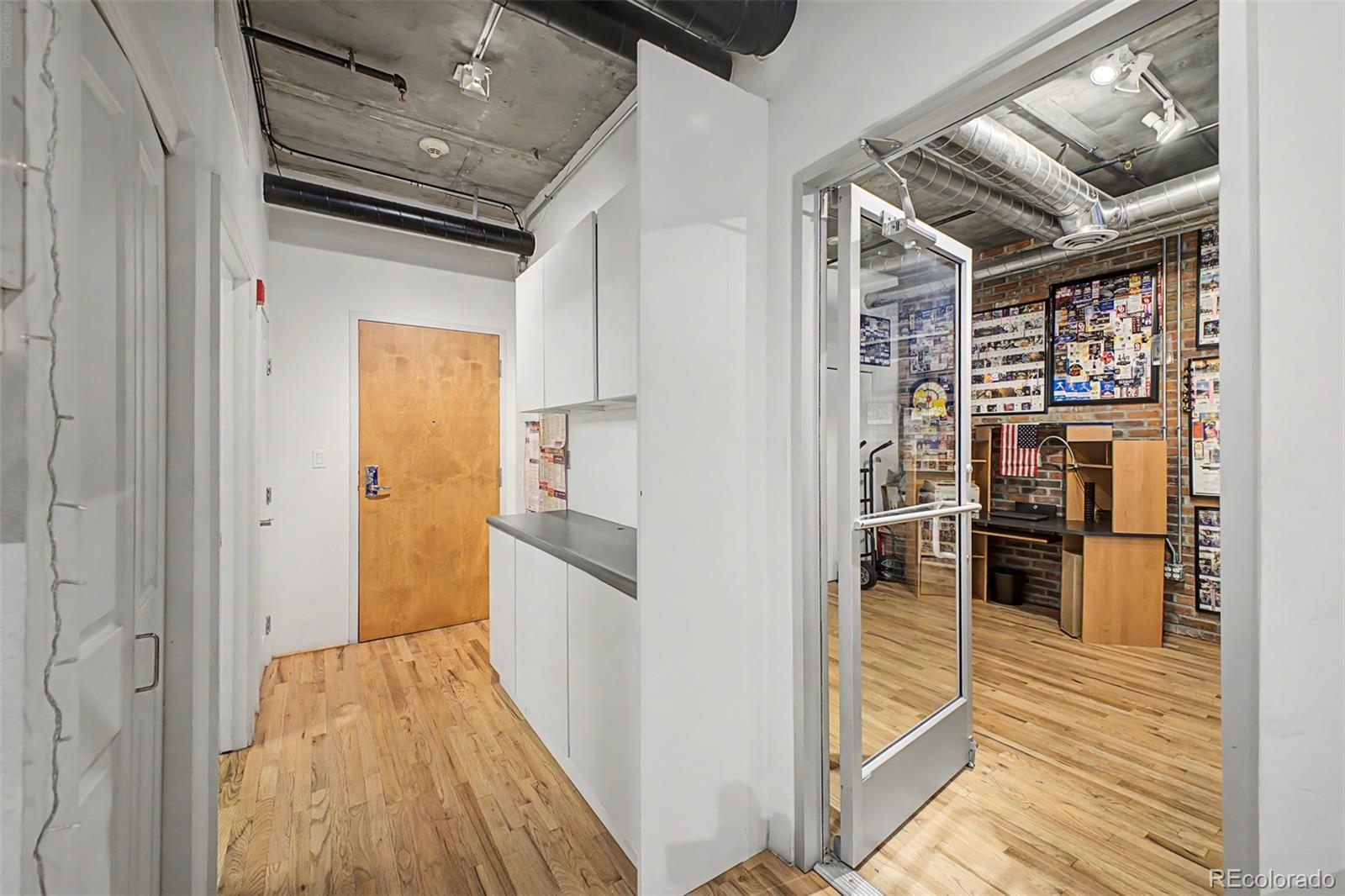 MLS Image #9 for 1499  blake street,denver, Colorado