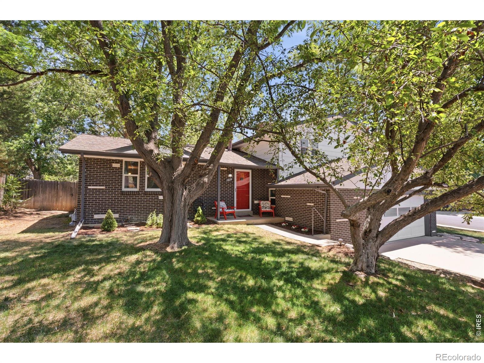 MLS Image #2 for 7616  oak street,arvada, Colorado