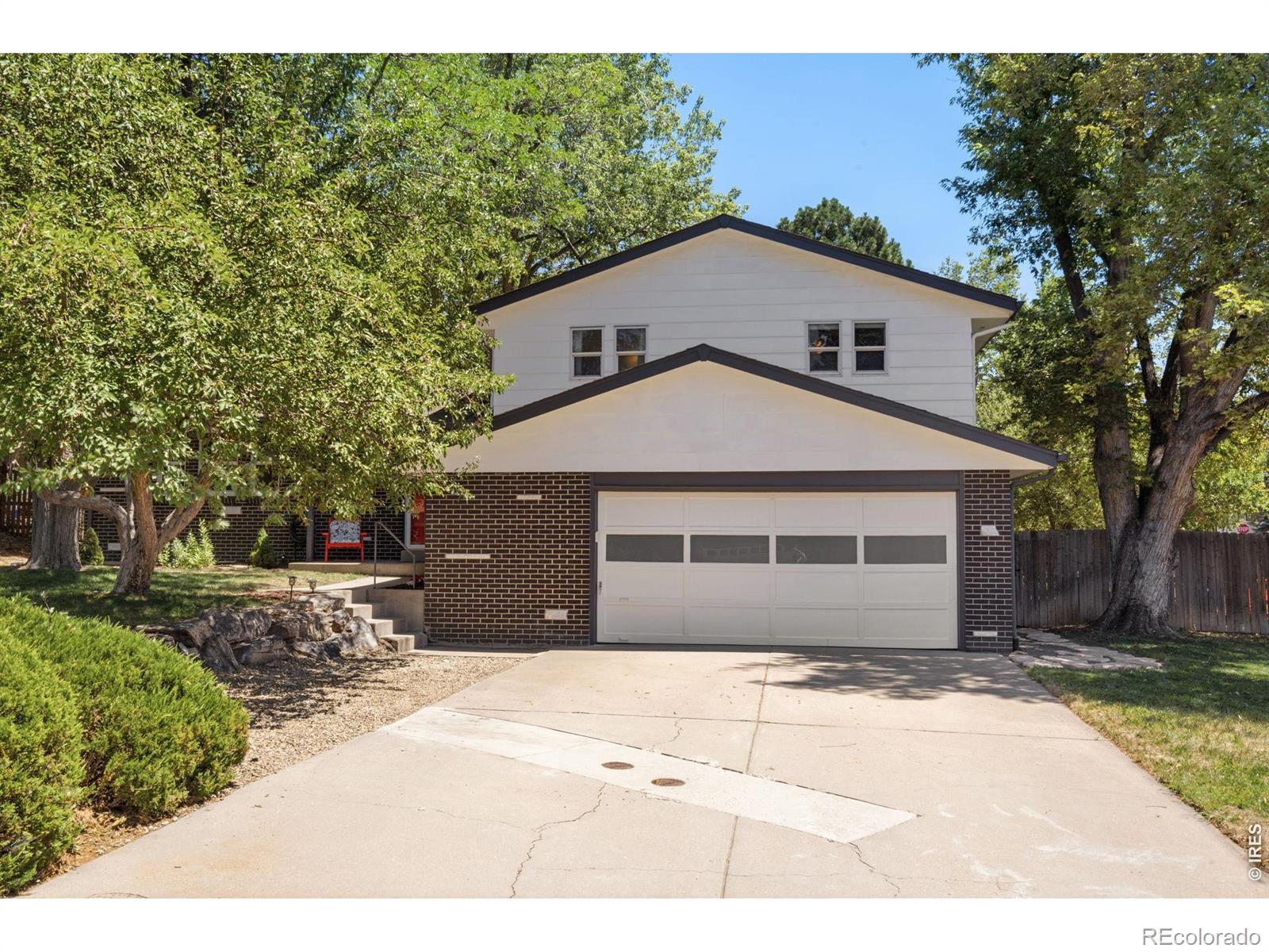 MLS Image #3 for 7616  oak street,arvada, Colorado