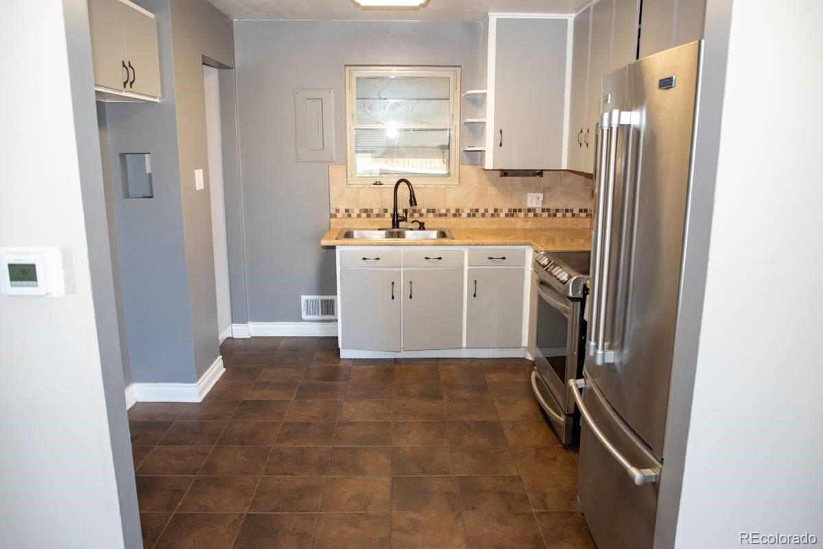 MLS Image #5 for 2143  fisher way,denver, Colorado