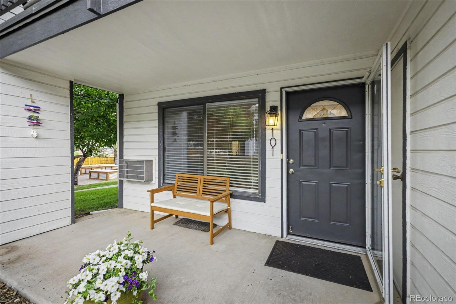 MLS Image #2 for 532  oakwood drive,castle rock, Colorado