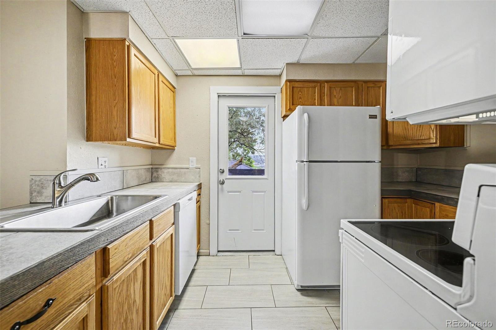 MLS Image #9 for 532  oakwood drive,castle rock, Colorado