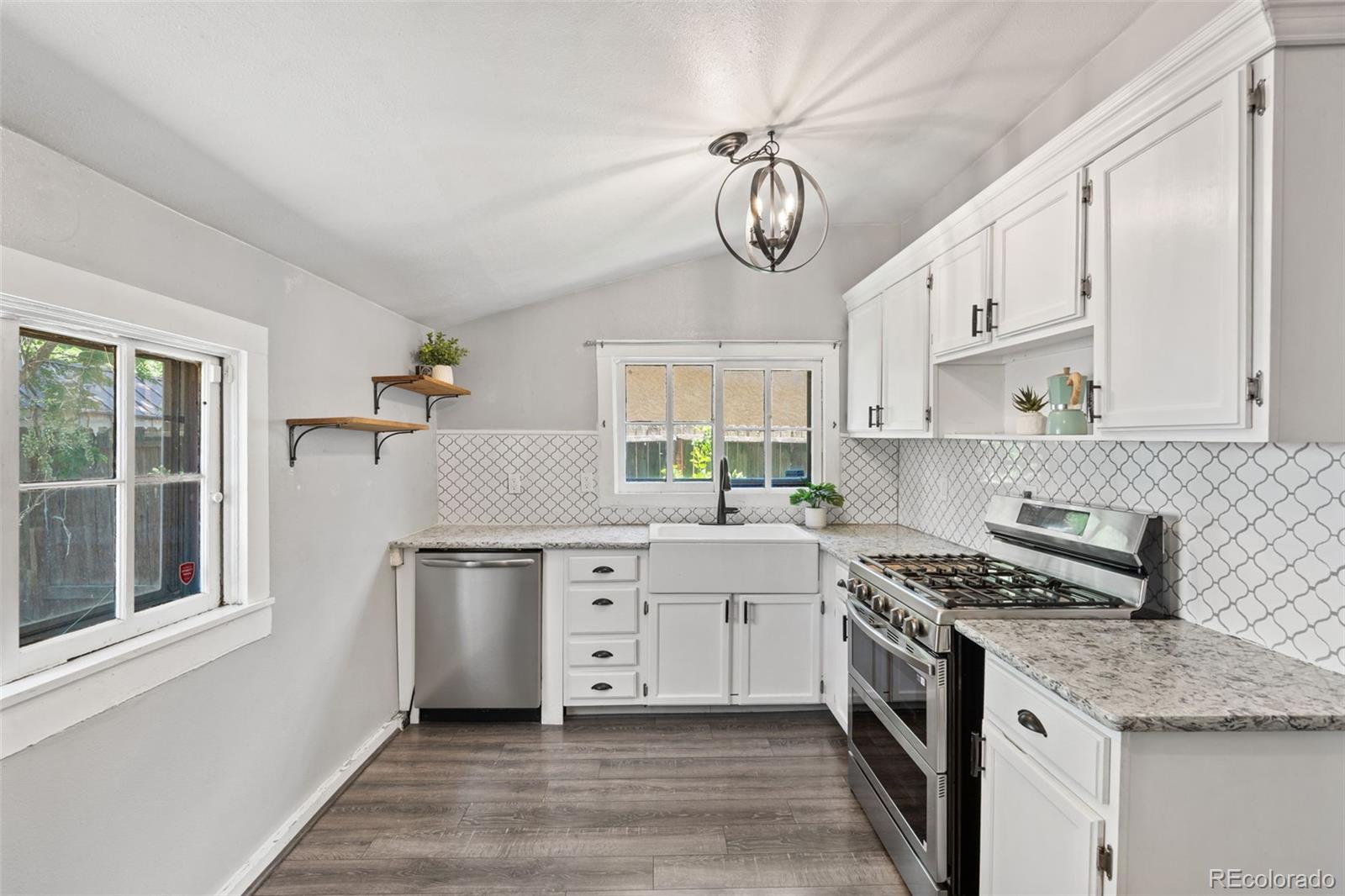 MLS Image #18 for 704 e high street,colorado springs, Colorado