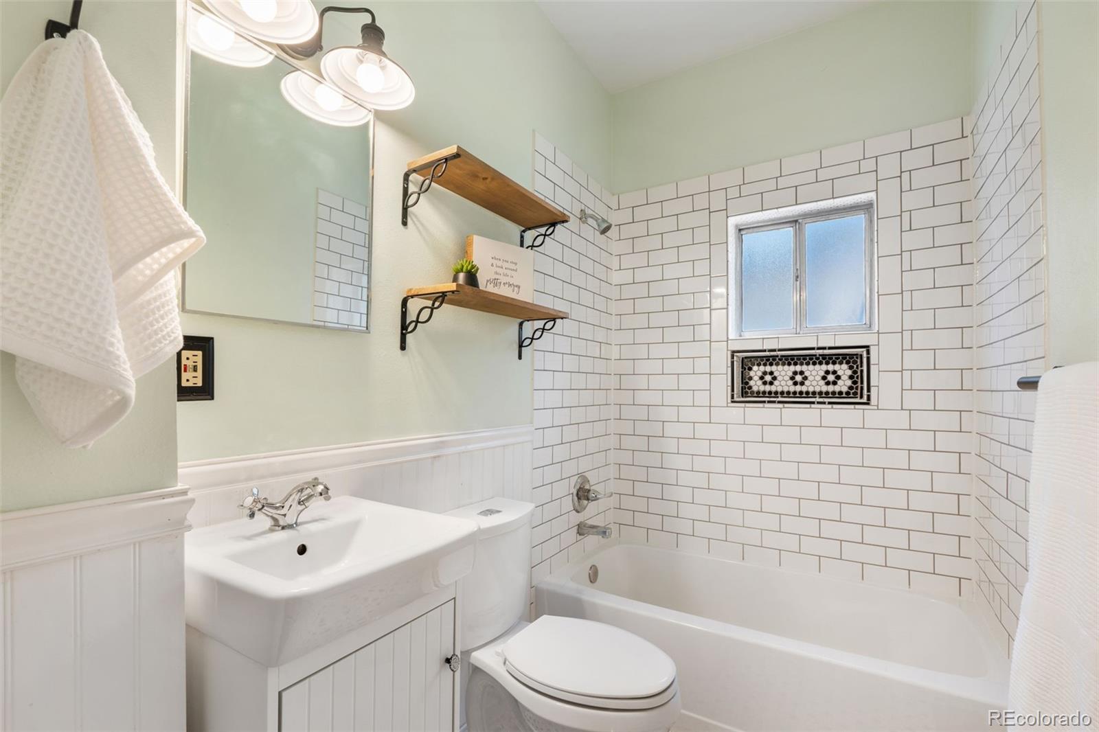 MLS Image #24 for 704 e high street,colorado springs, Colorado