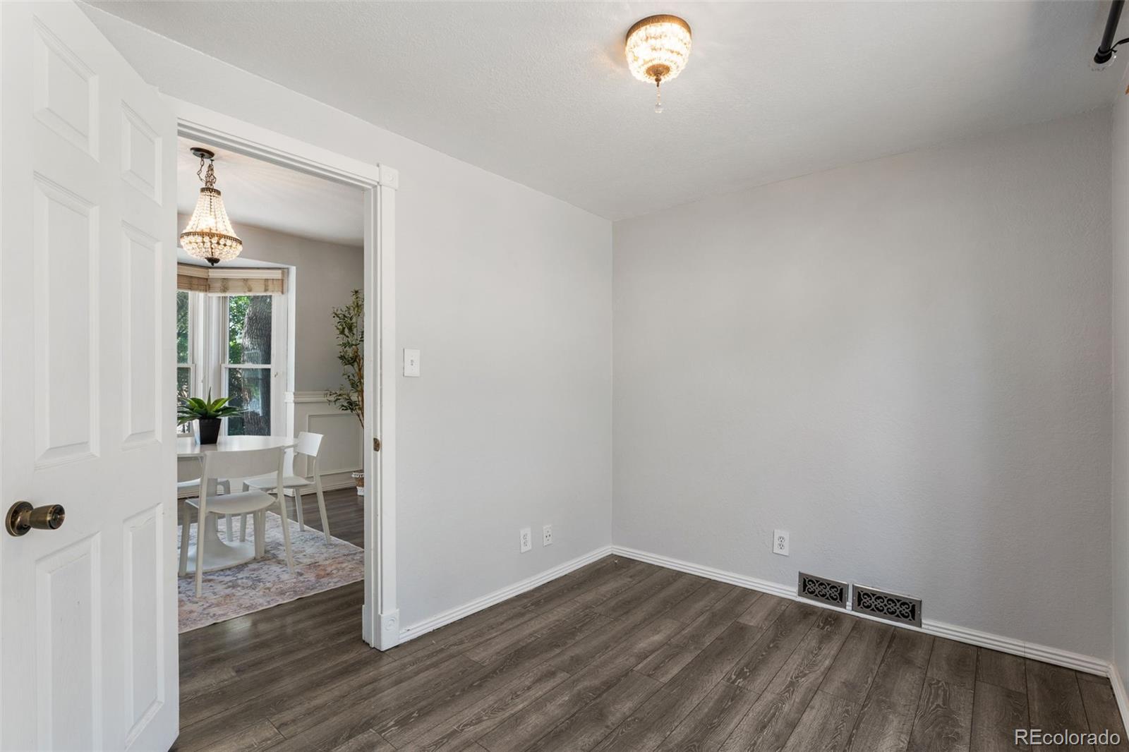 MLS Image #28 for 704 e high street,colorado springs, Colorado