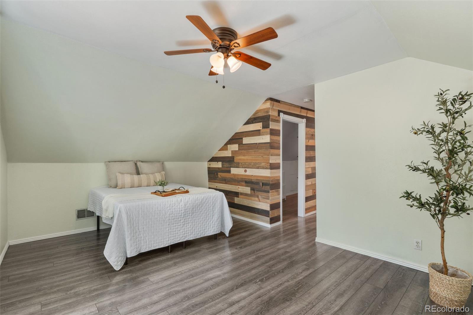 MLS Image #32 for 704 e high street,colorado springs, Colorado