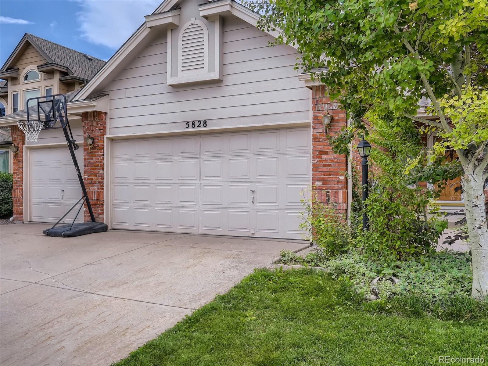 MLS Image #2 for 5828 s danube street,aurora, Colorado