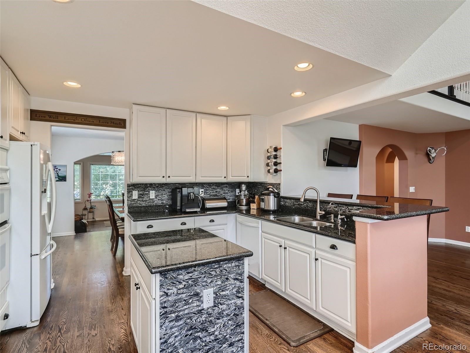 MLS Image #7 for 5828 s danube street,aurora, Colorado