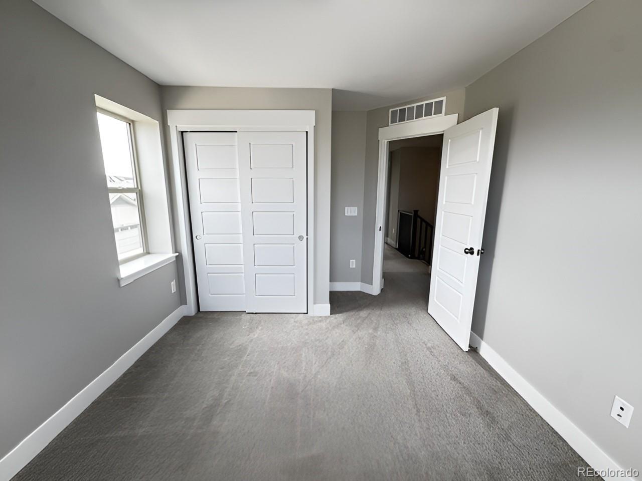 MLS Image #19 for 11137 e 25th avenue,aurora, Colorado
