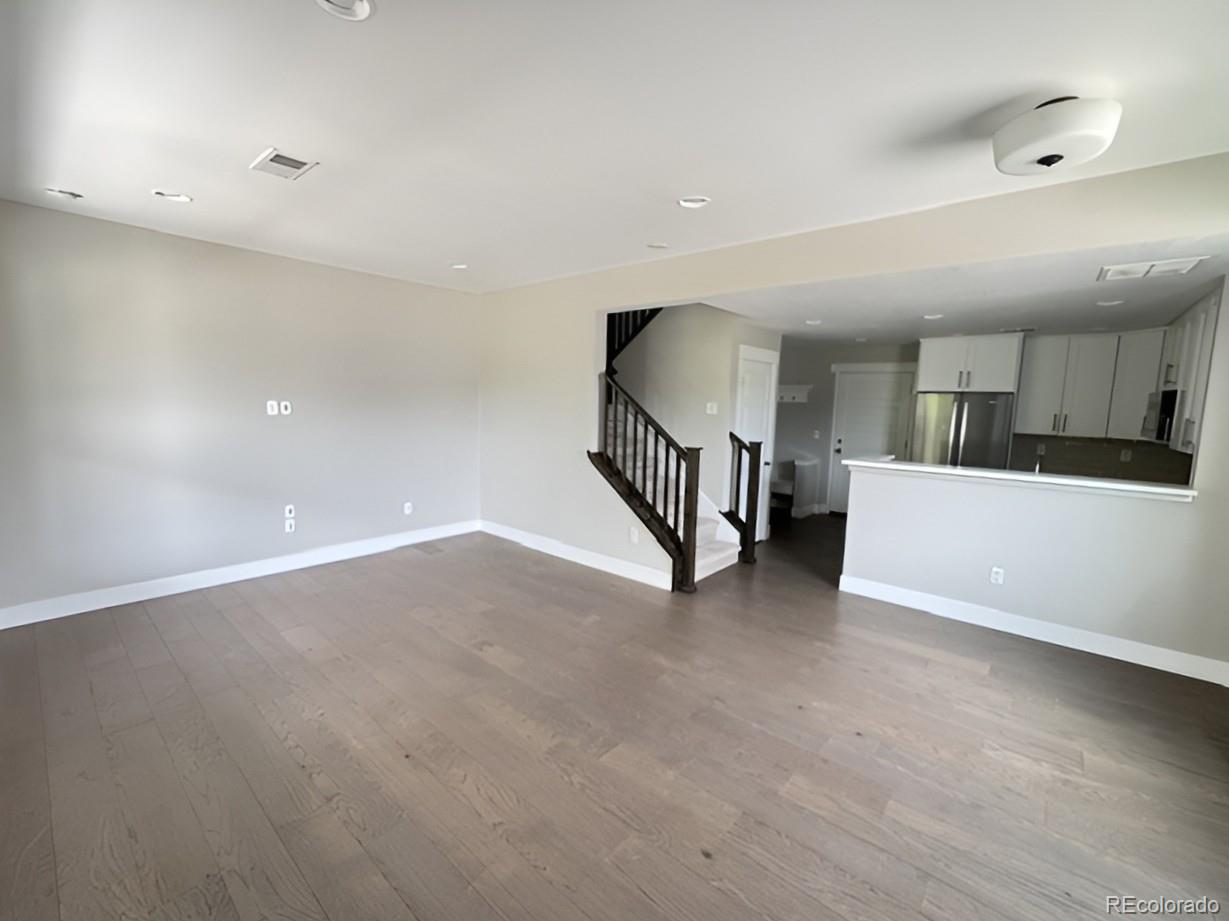MLS Image #3 for 11137 e 25th avenue,aurora, Colorado