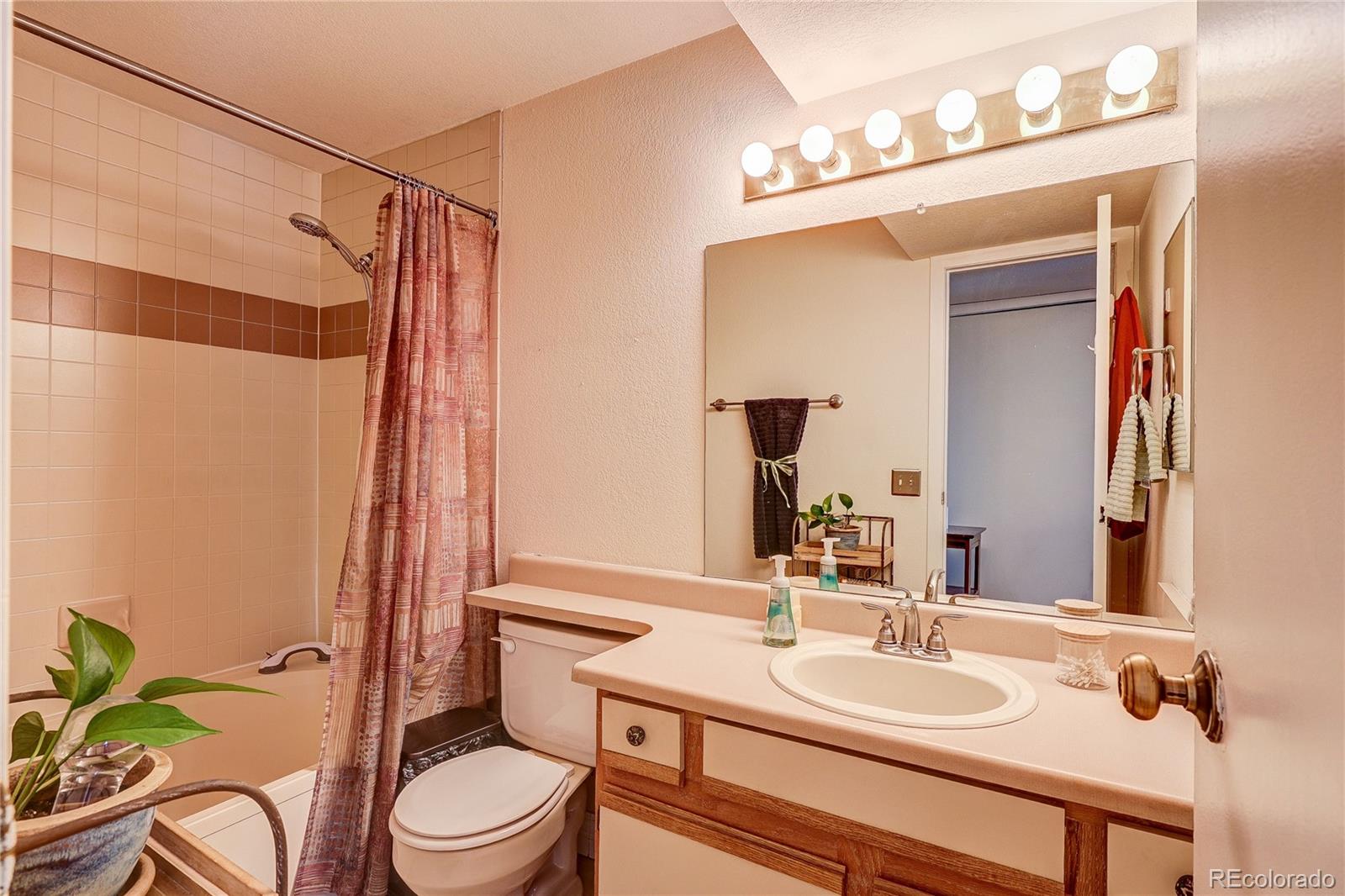 MLS Image #23 for 4760 s wadsworth boulevard c204,denver, Colorado