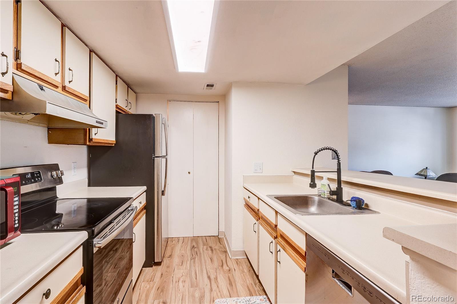 MLS Image #7 for 4760 s wadsworth boulevard c204,denver, Colorado