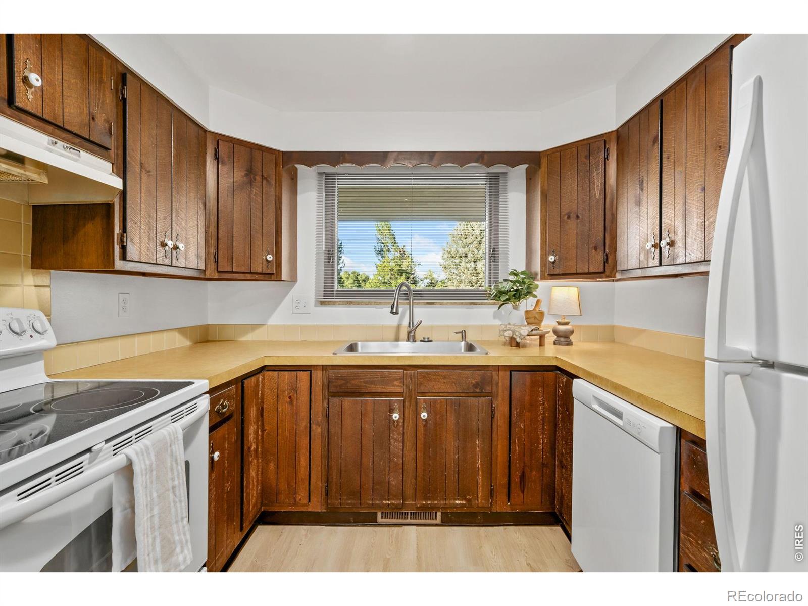 MLS Image #13 for 2731  greenland drive,loveland, Colorado