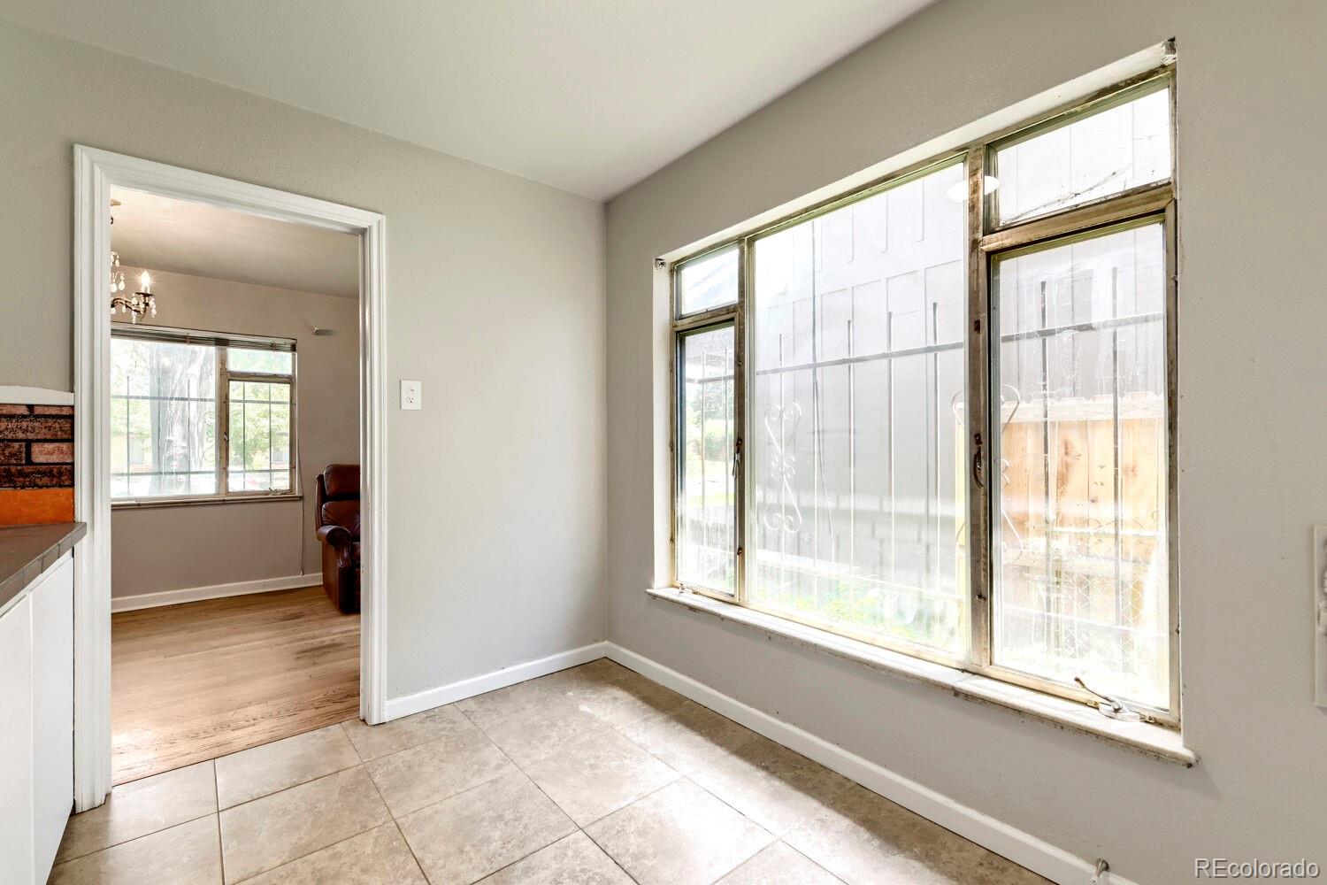 MLS Image #15 for 2875  holly street,denver, Colorado
