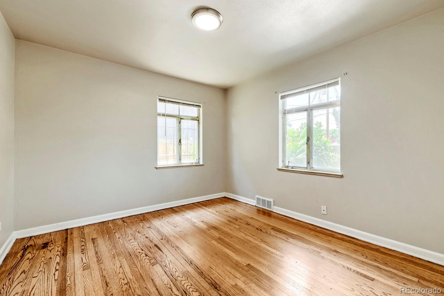 MLS Image #24 for 2875  holly street,denver, Colorado