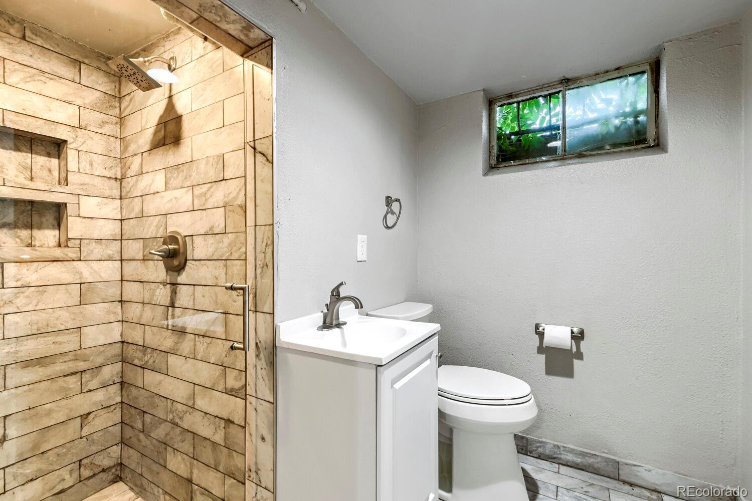 MLS Image #27 for 2875  holly street,denver, Colorado