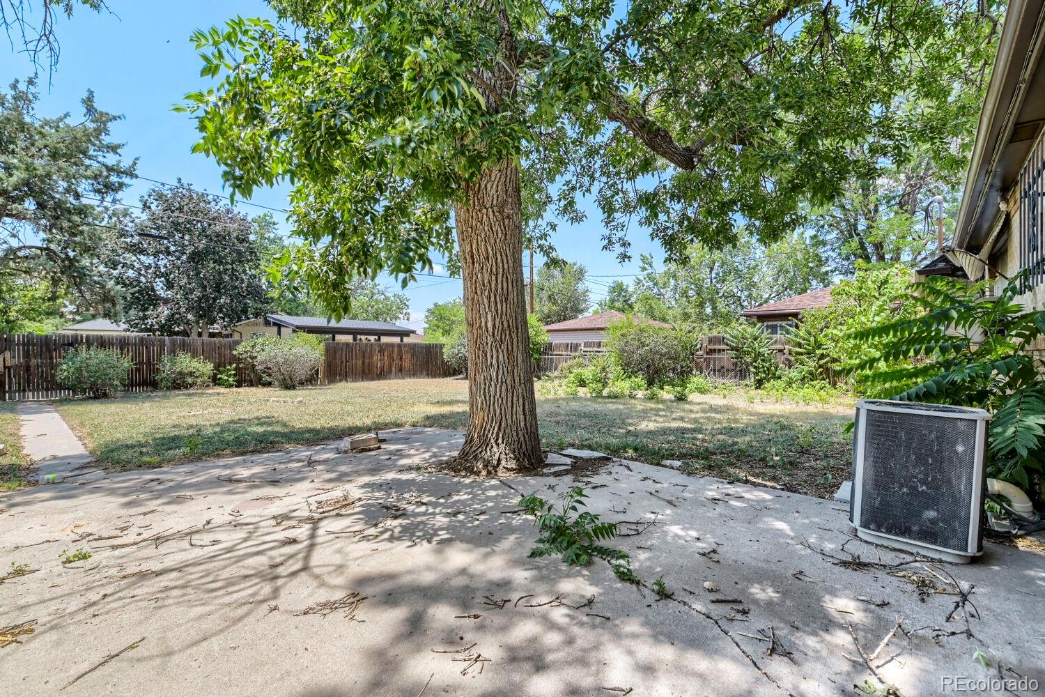MLS Image #29 for 2875  holly street,denver, Colorado