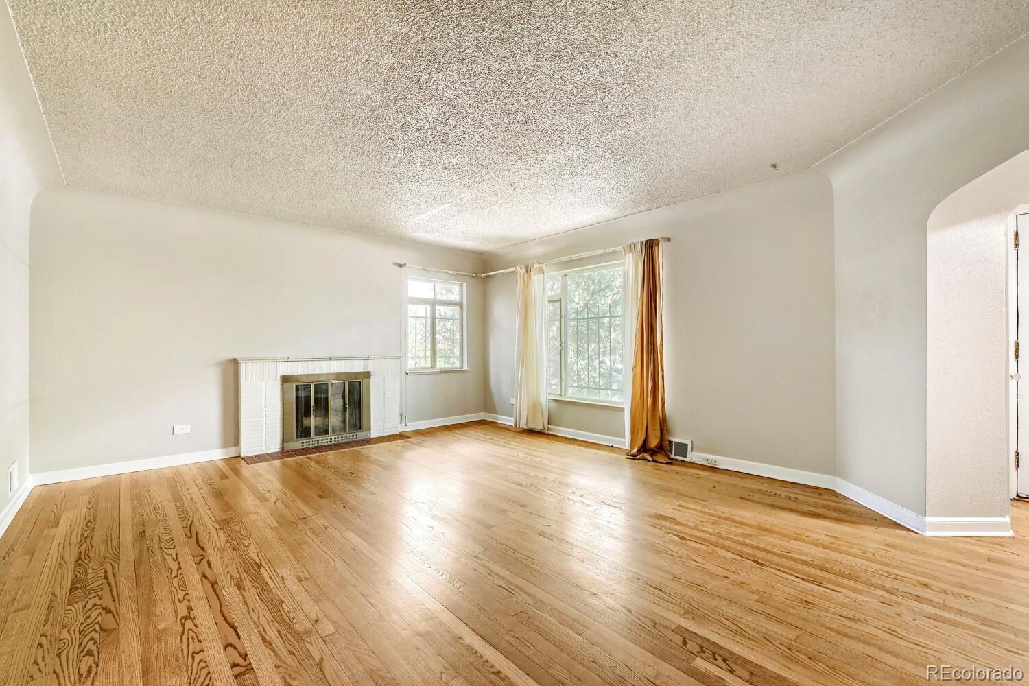 MLS Image #8 for 2875  holly street,denver, Colorado