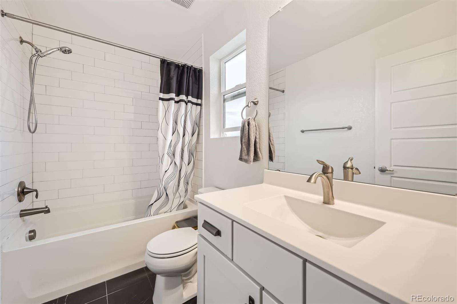 MLS Image #20 for 18073 e 107th avenue,commerce city, Colorado