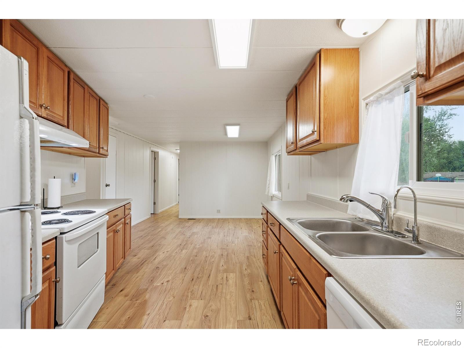 MLS Image #13 for 3906  yosemite drive,greeley, Colorado