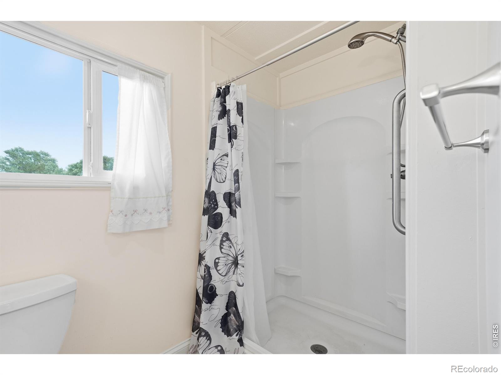 MLS Image #23 for 3906  yosemite drive,greeley, Colorado