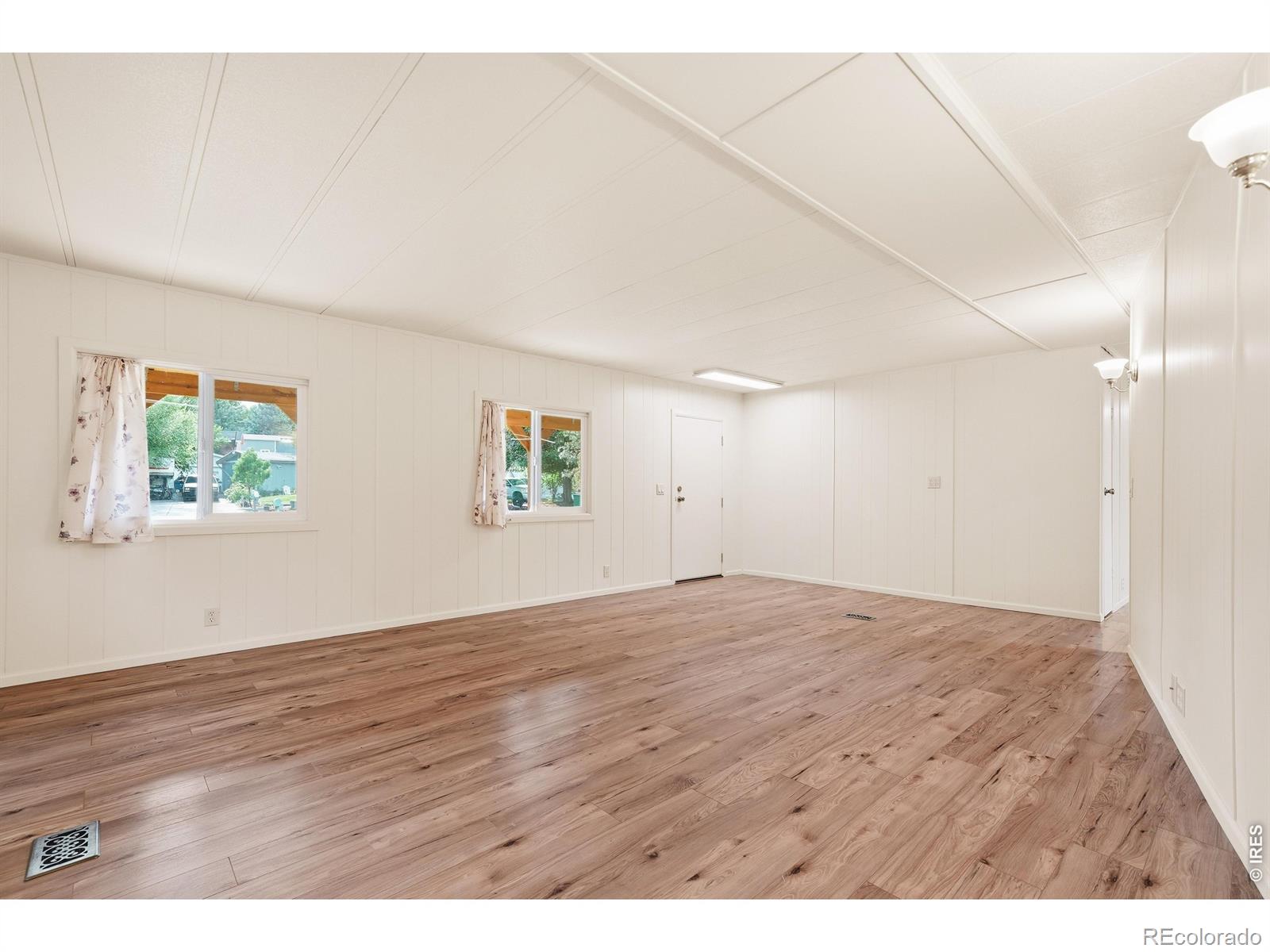 MLS Image #5 for 3906  yosemite drive,greeley, Colorado