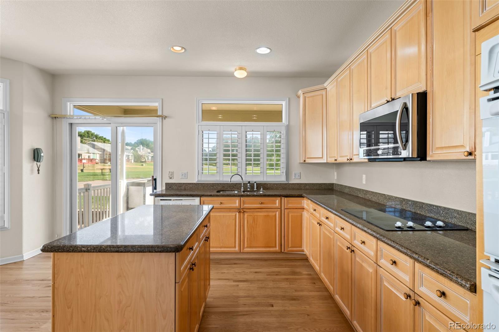 MLS Image #12 for 15  tamerlain court,littleton, Colorado