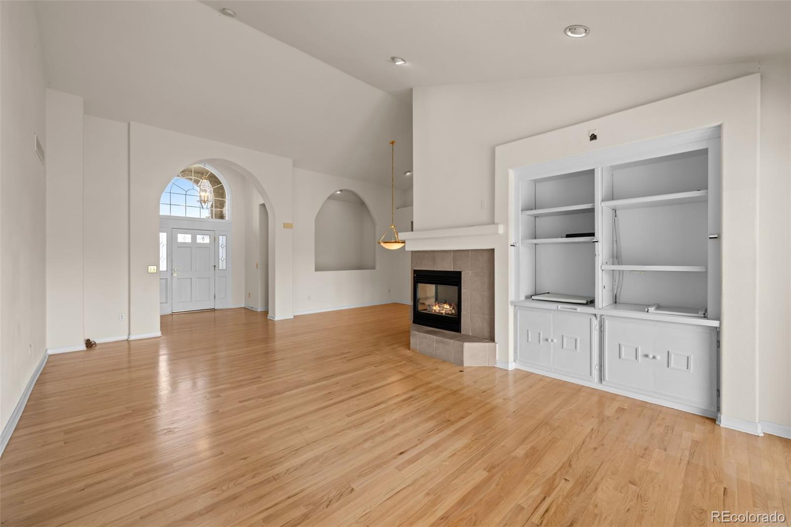 MLS Image #7 for 15  tamerlain court,littleton, Colorado