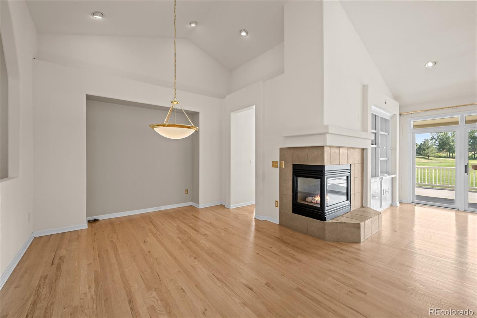 MLS Image #9 for 15  tamerlain court,littleton, Colorado