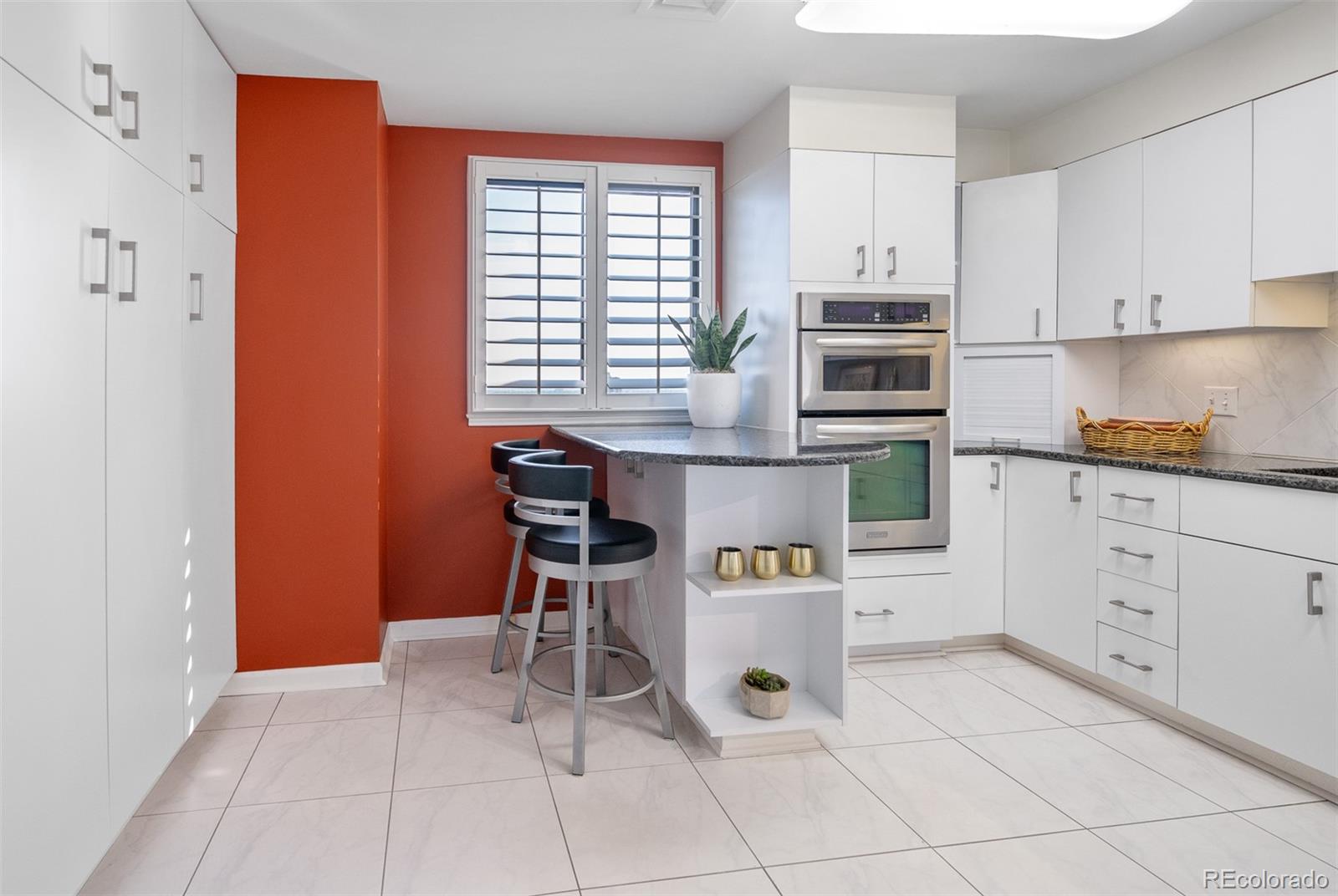 MLS Image #16 for 1299 n gilpin street,denver, Colorado
