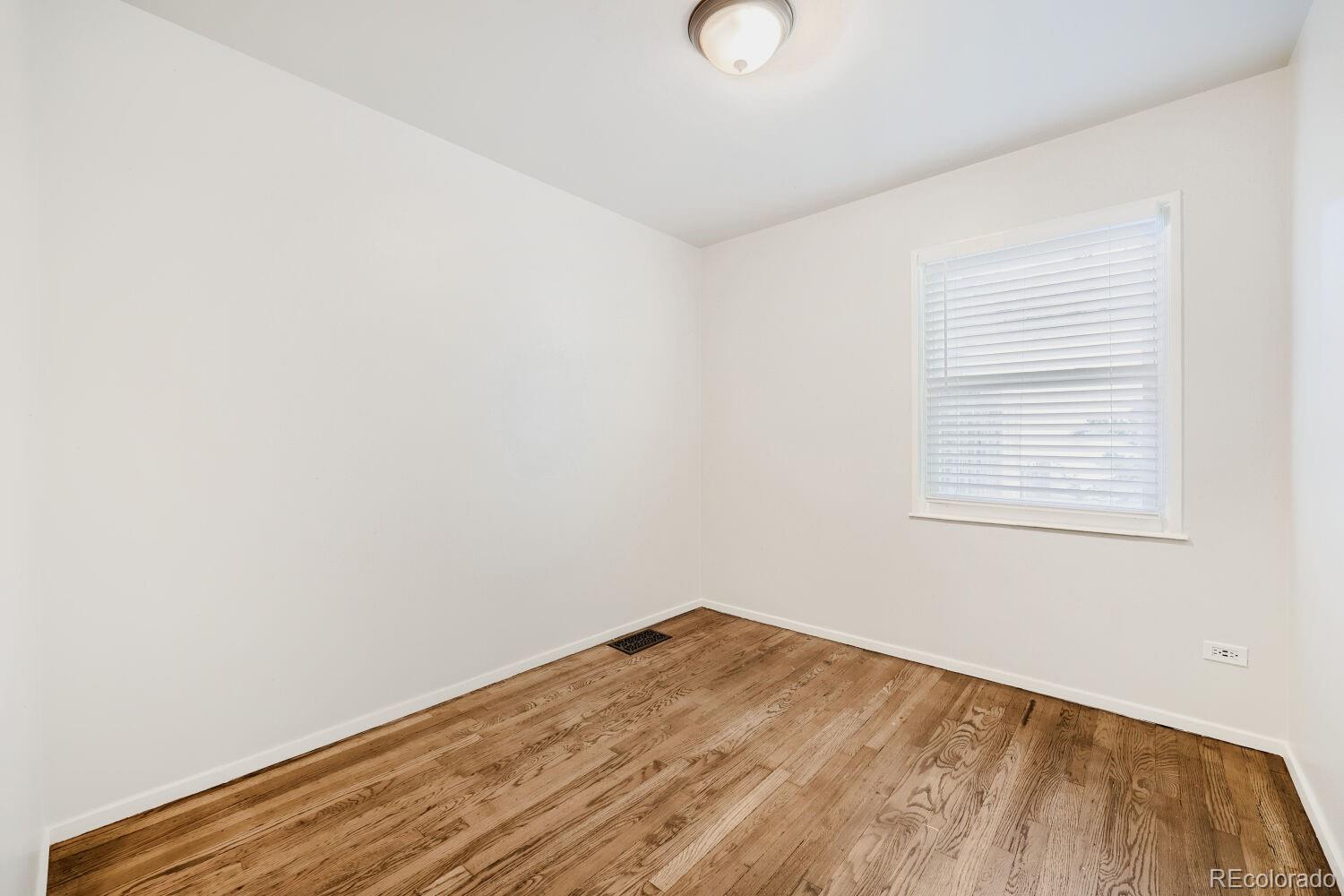 MLS Image #11 for 5166  eliot street,denver, Colorado