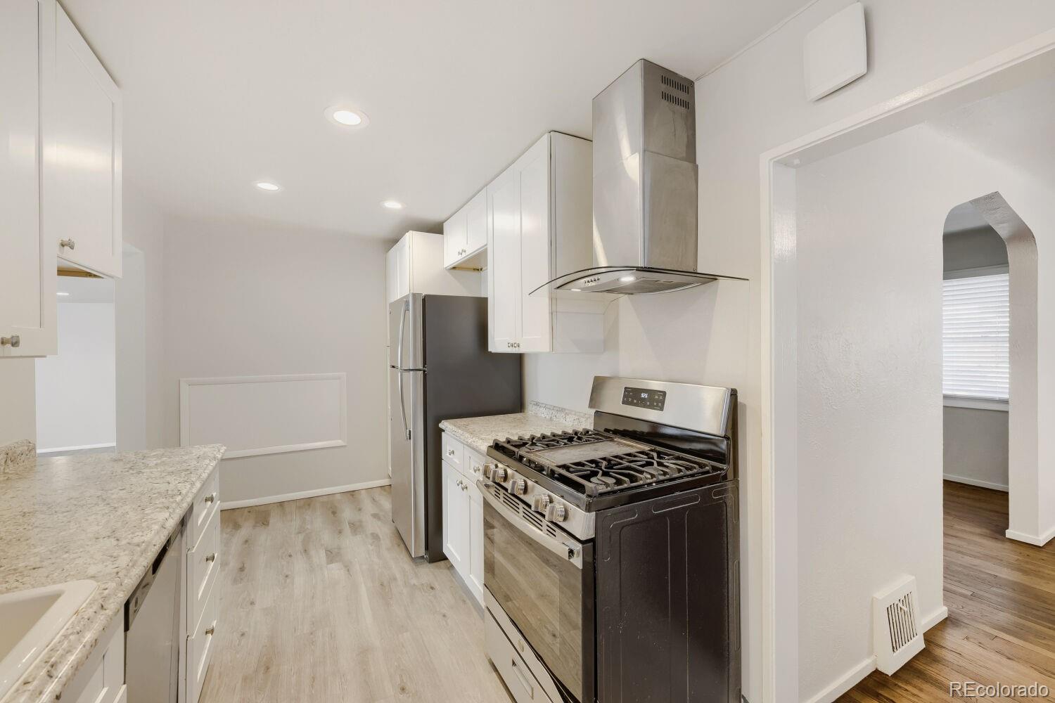 MLS Image #16 for 5166  eliot street,denver, Colorado