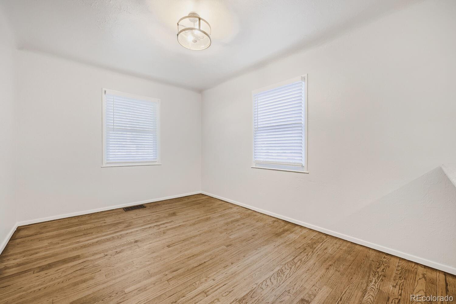 MLS Image #6 for 5166  eliot street,denver, Colorado